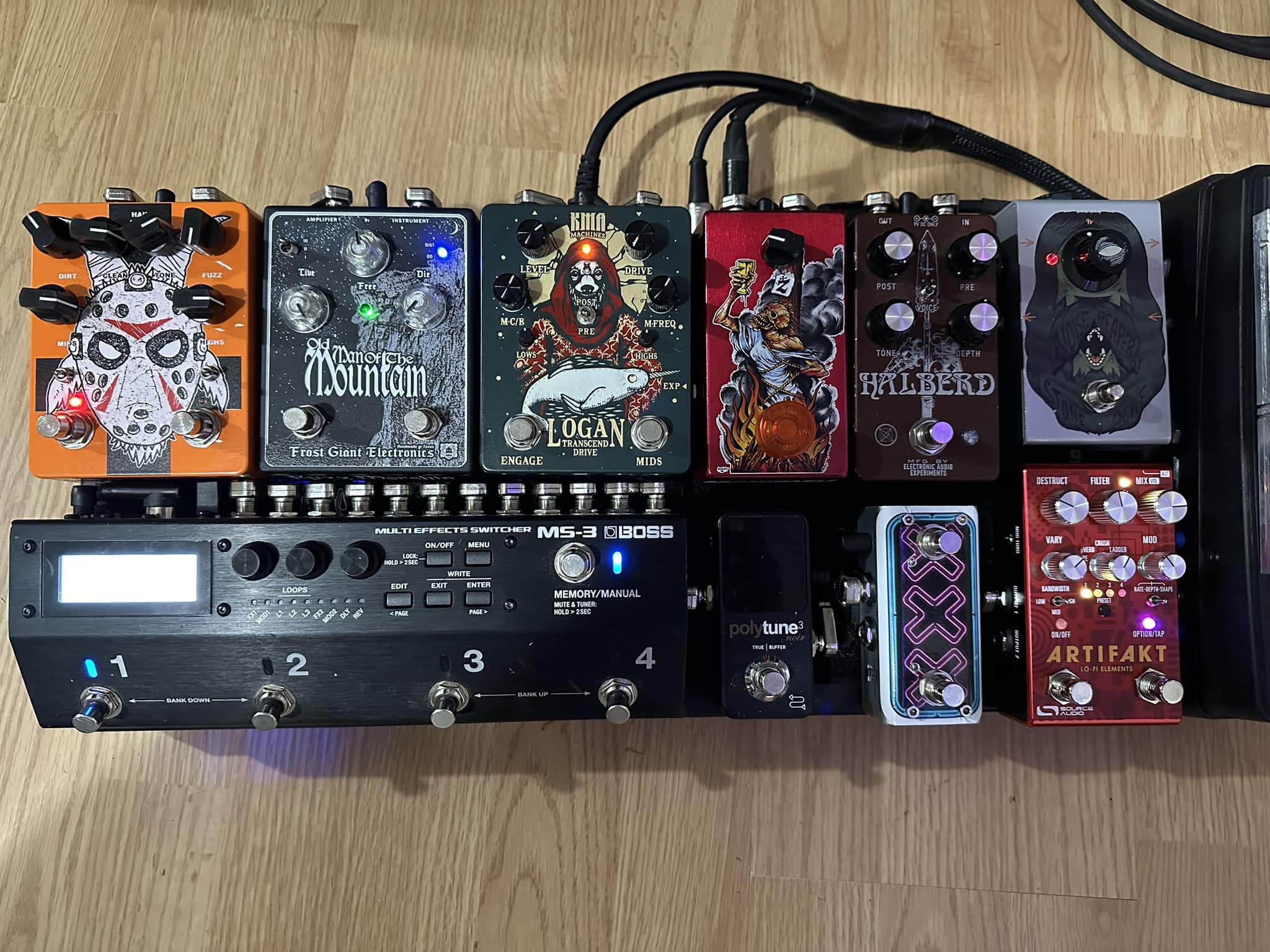Midi-controllable pedals for pedalboards, featuring Source Audio