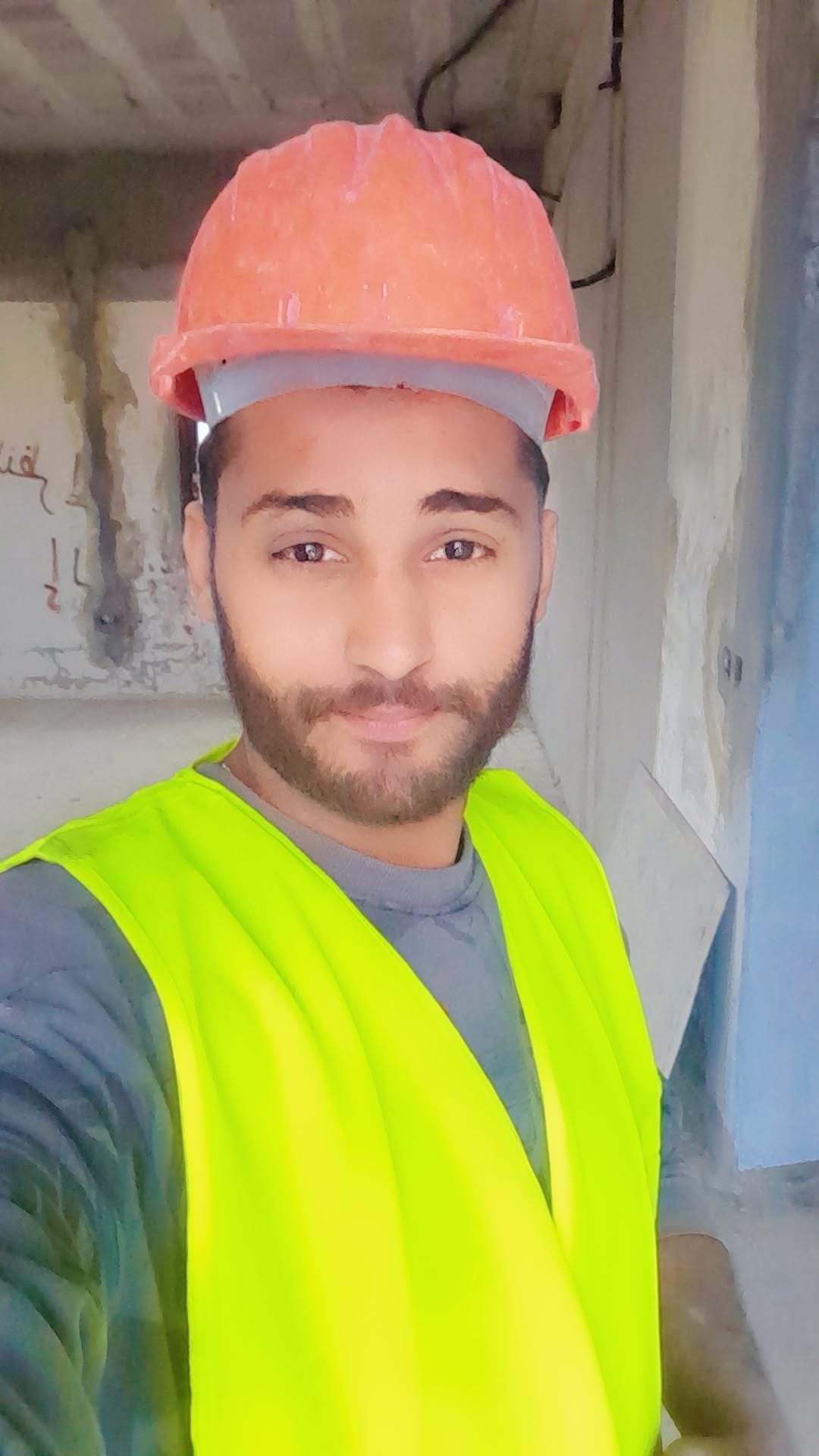 Qalab Hussain