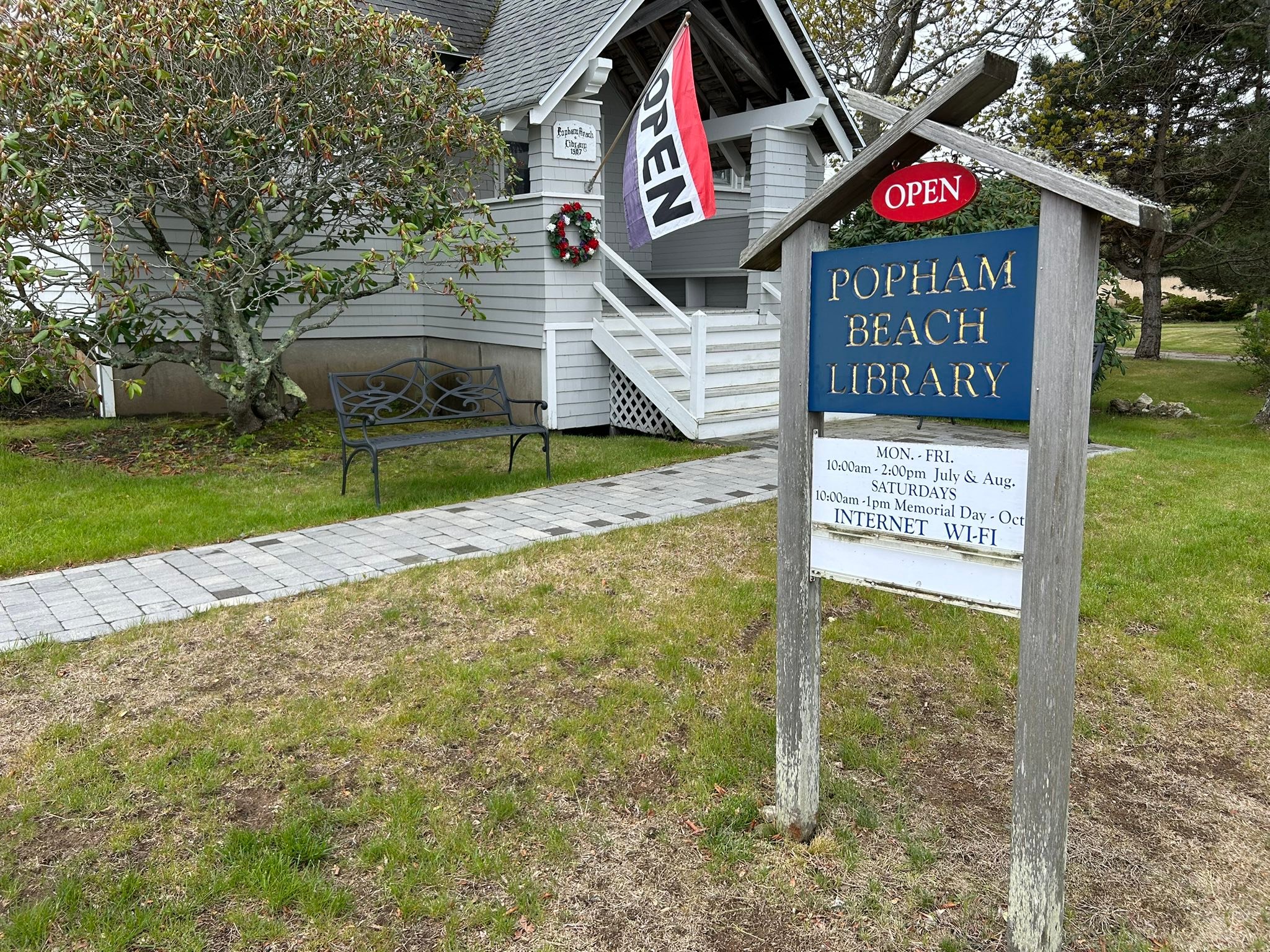 Popham Beach Library