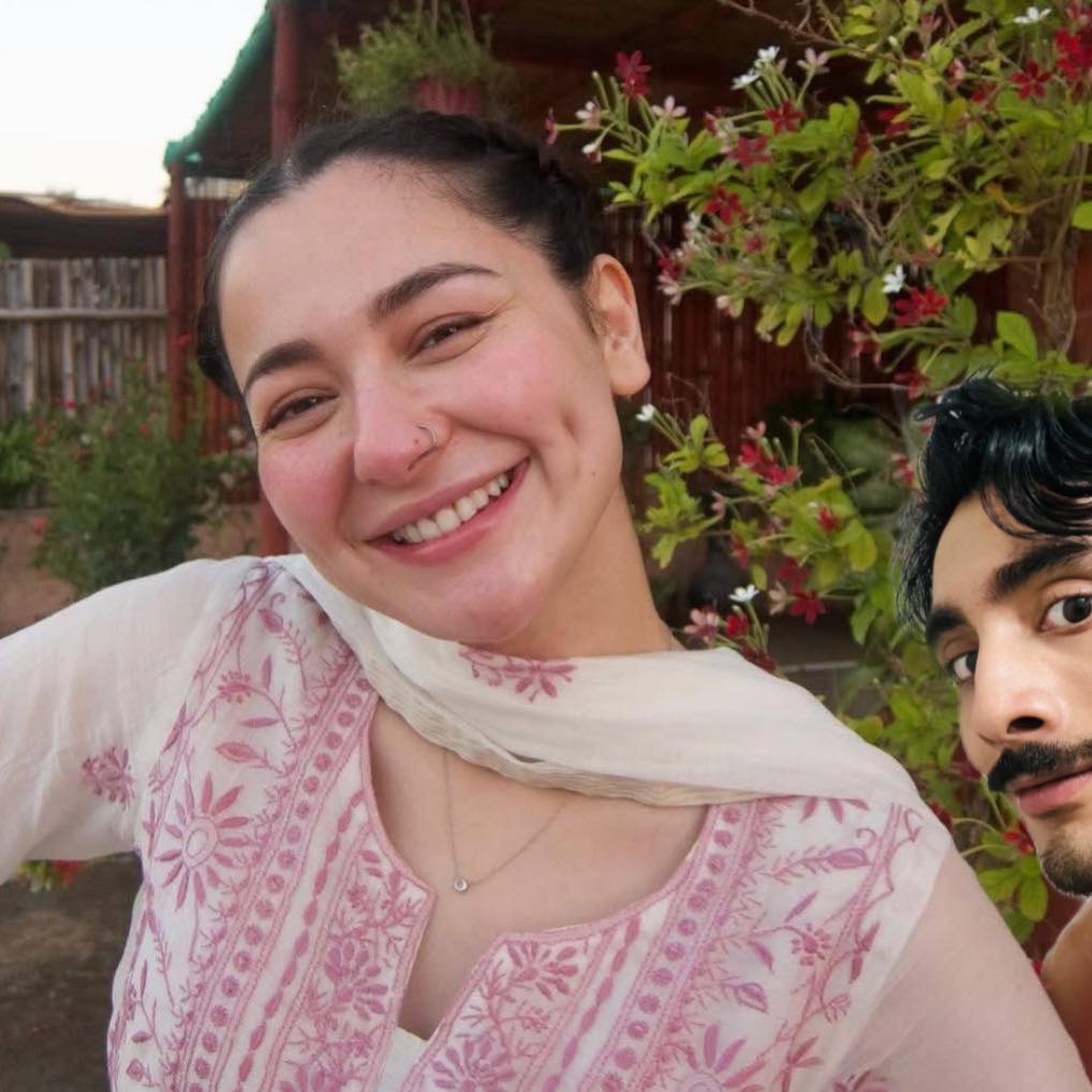 Atick - হানিয়া আমিরের সাথে দেখা করার পর অনেকে অনেক ভাবে উঠে গেলো। কই ...