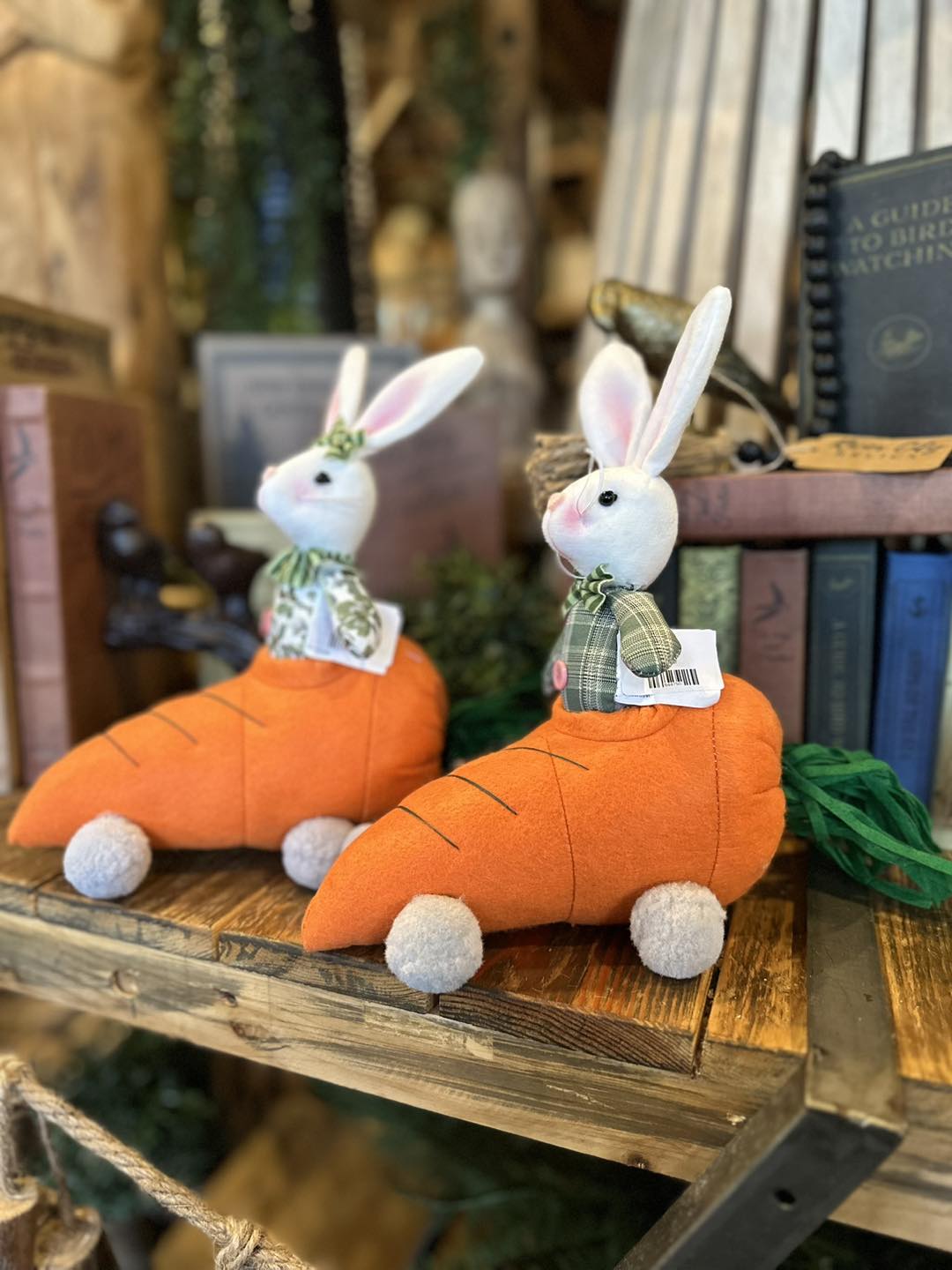 🐰🌺 How cute are our newest spring... - River City Relics