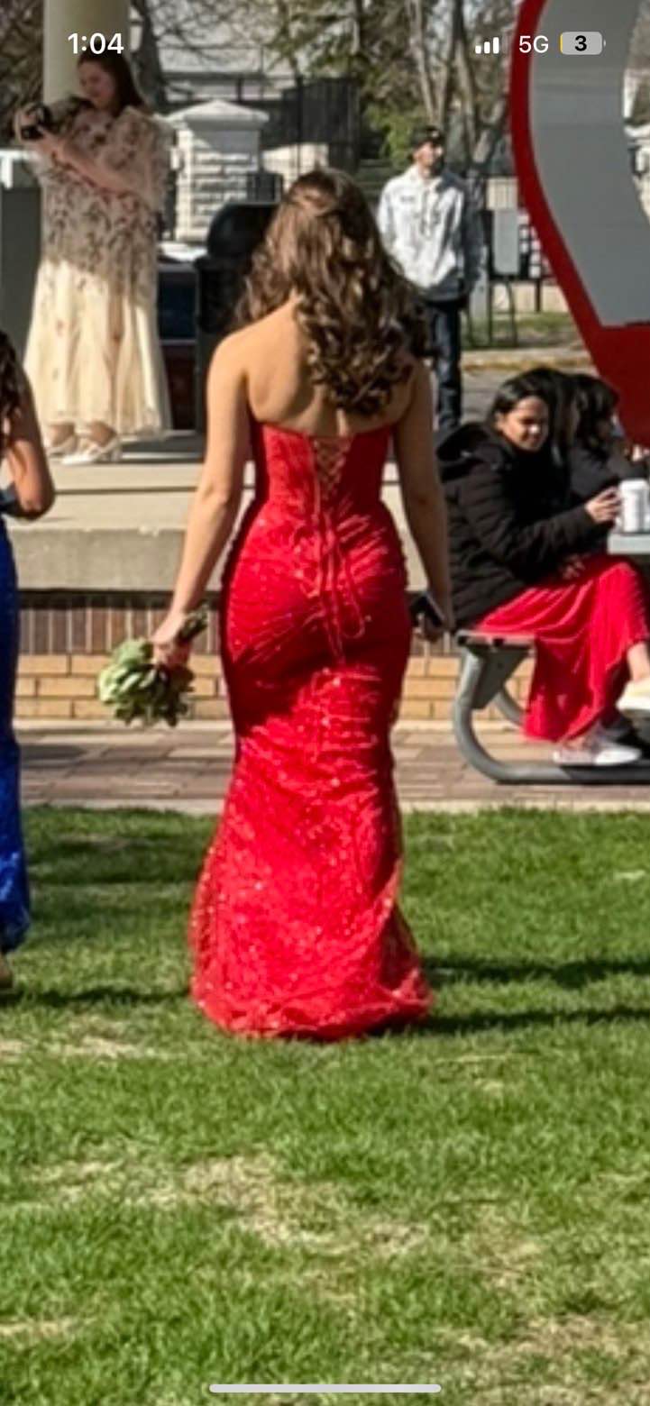 Stunning Prom/formal dress - Dresses | Facebook Marketplace | Facebook