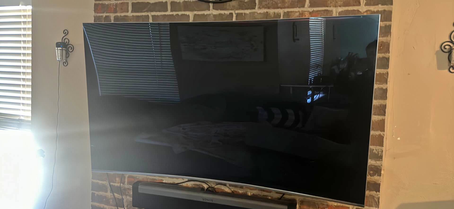 Samsung 68” Curved LED 4k (with remote) - TV's - Dallas, Texas ...