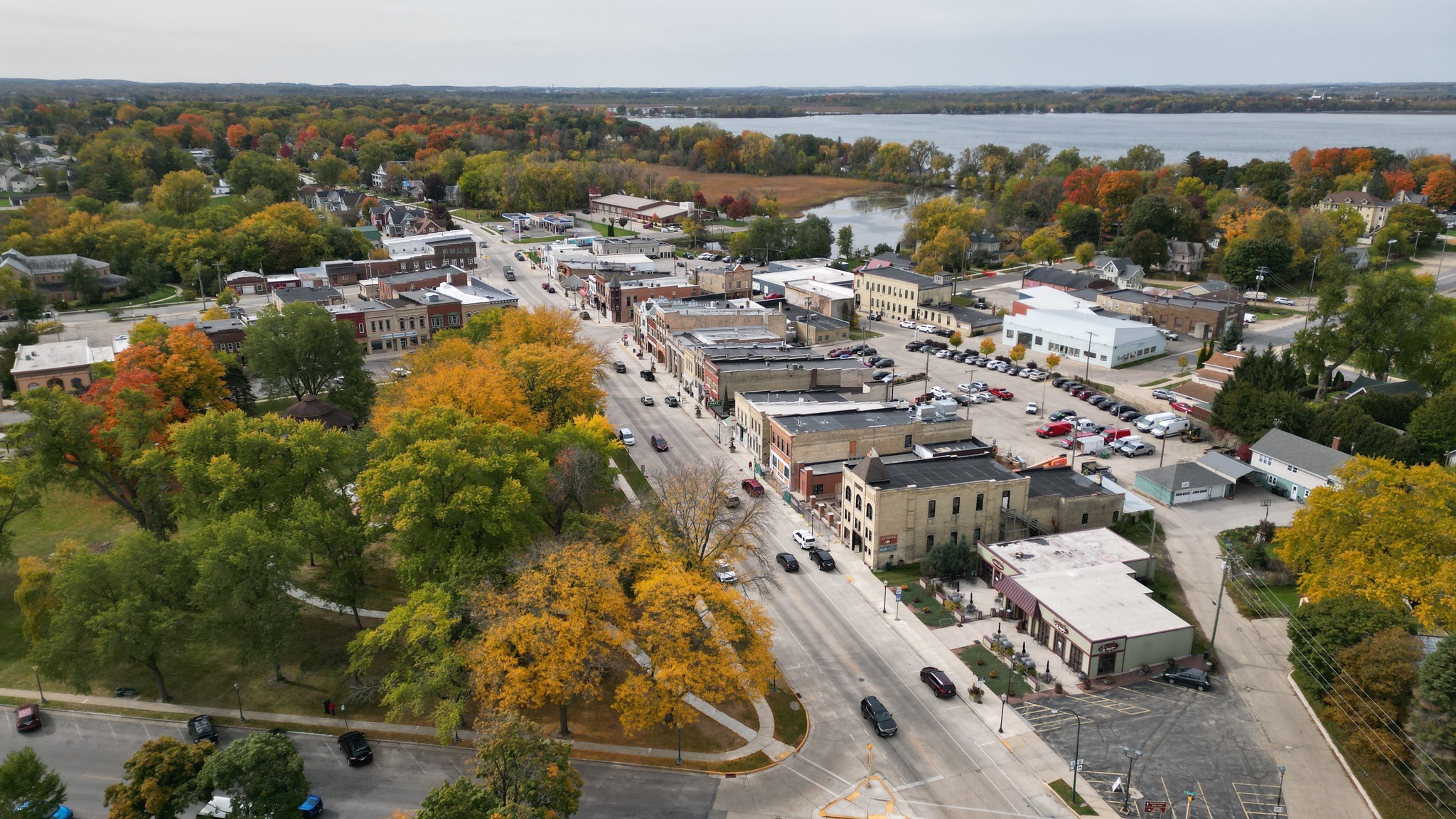 Barry Luce Real Estate - RE/MAX Community Realty | Lake Mills WI