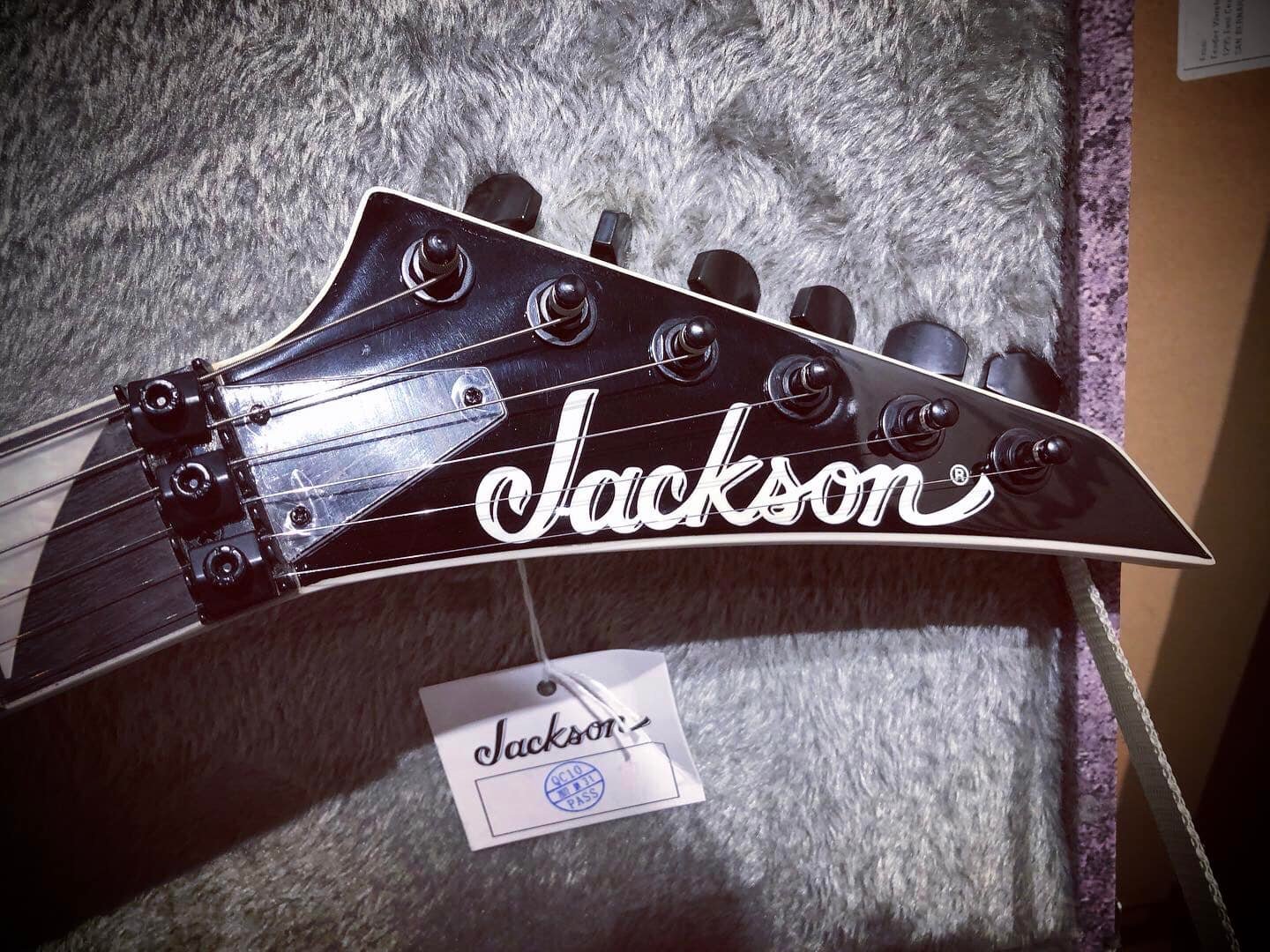 New Jackson Kelly Guitar Model with Fishman Pickup
