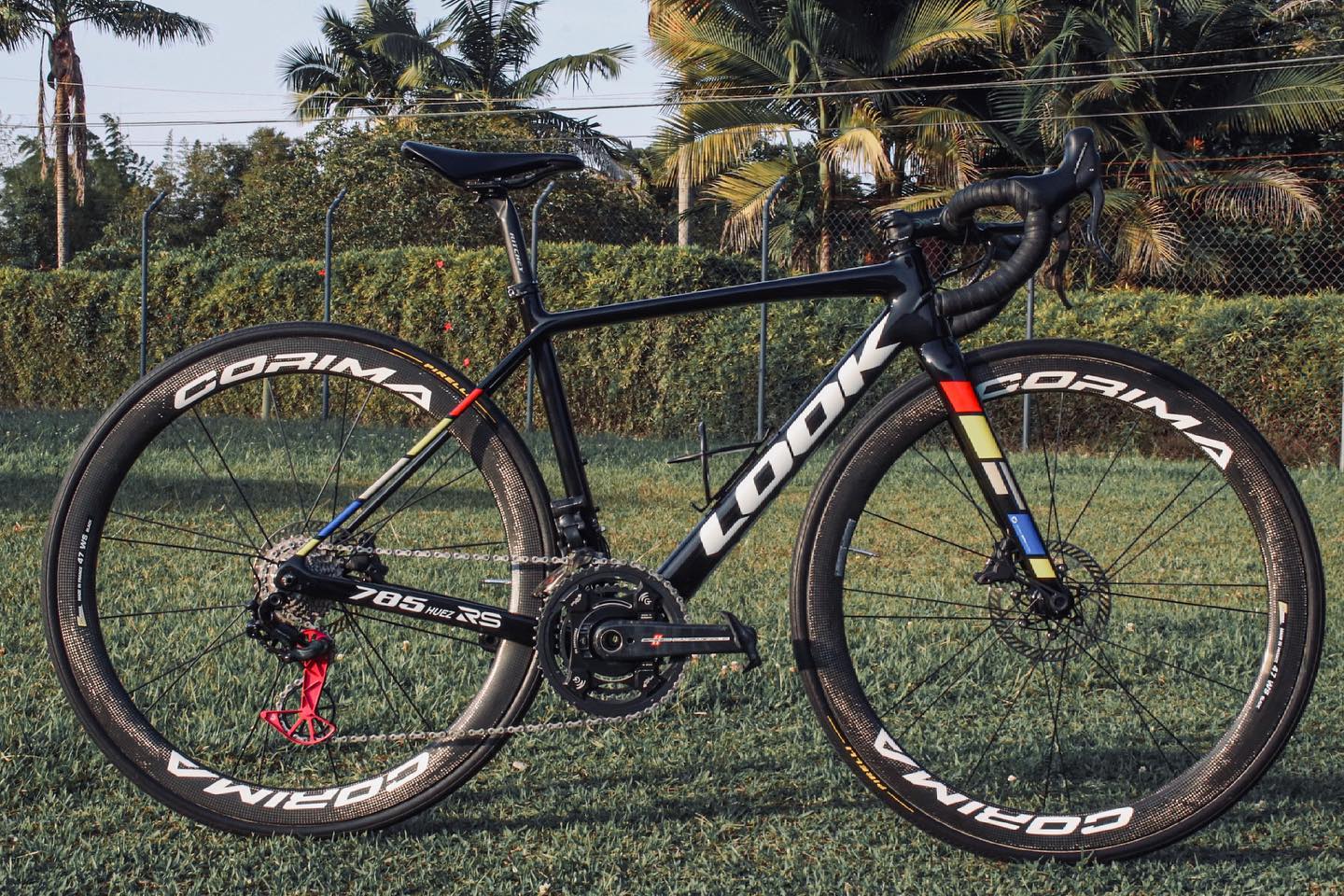 ilvento.life - ⚡ Esta es la bici de @caroferrerb ⚡ y ella... | Facebook