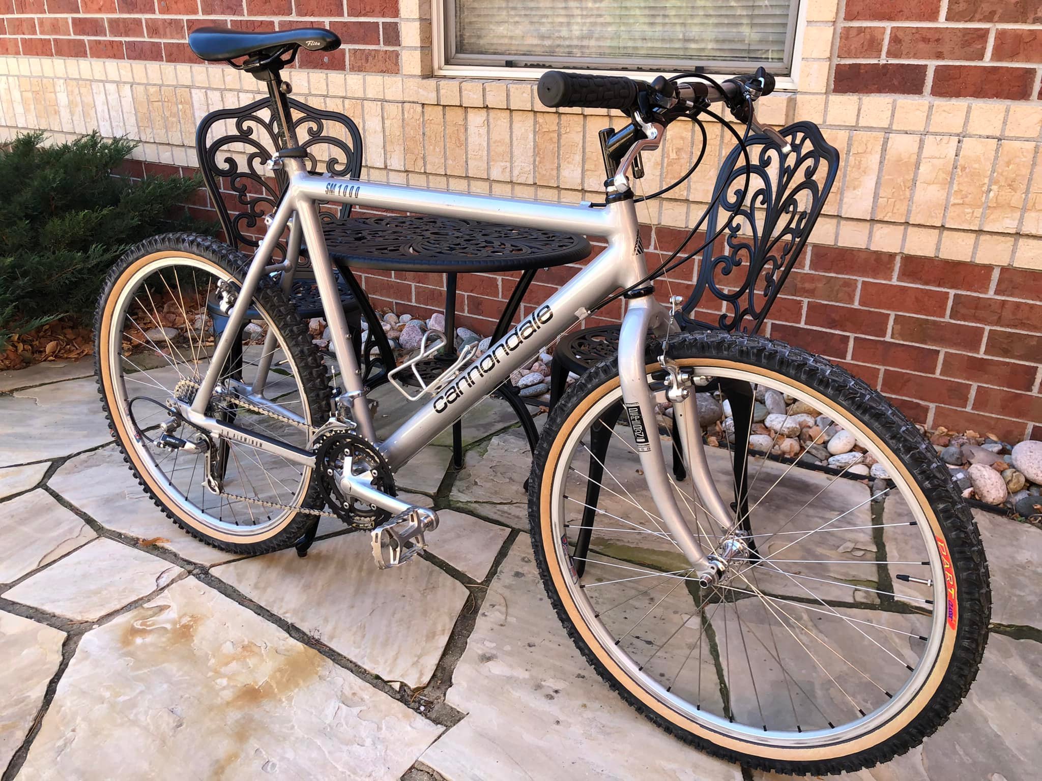 Restoring a 1988 Cannondale SM1000 bicycle