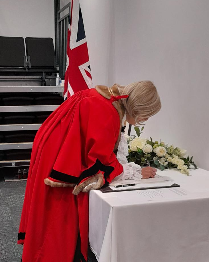 The Mayor of Newcastle-under-Lyme,... - The HitMix 107.5 FM
