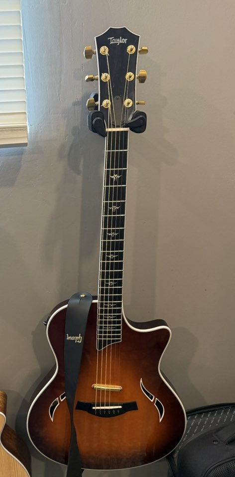 Using the LR Baggs Anthem SL on a Taylor T5Z