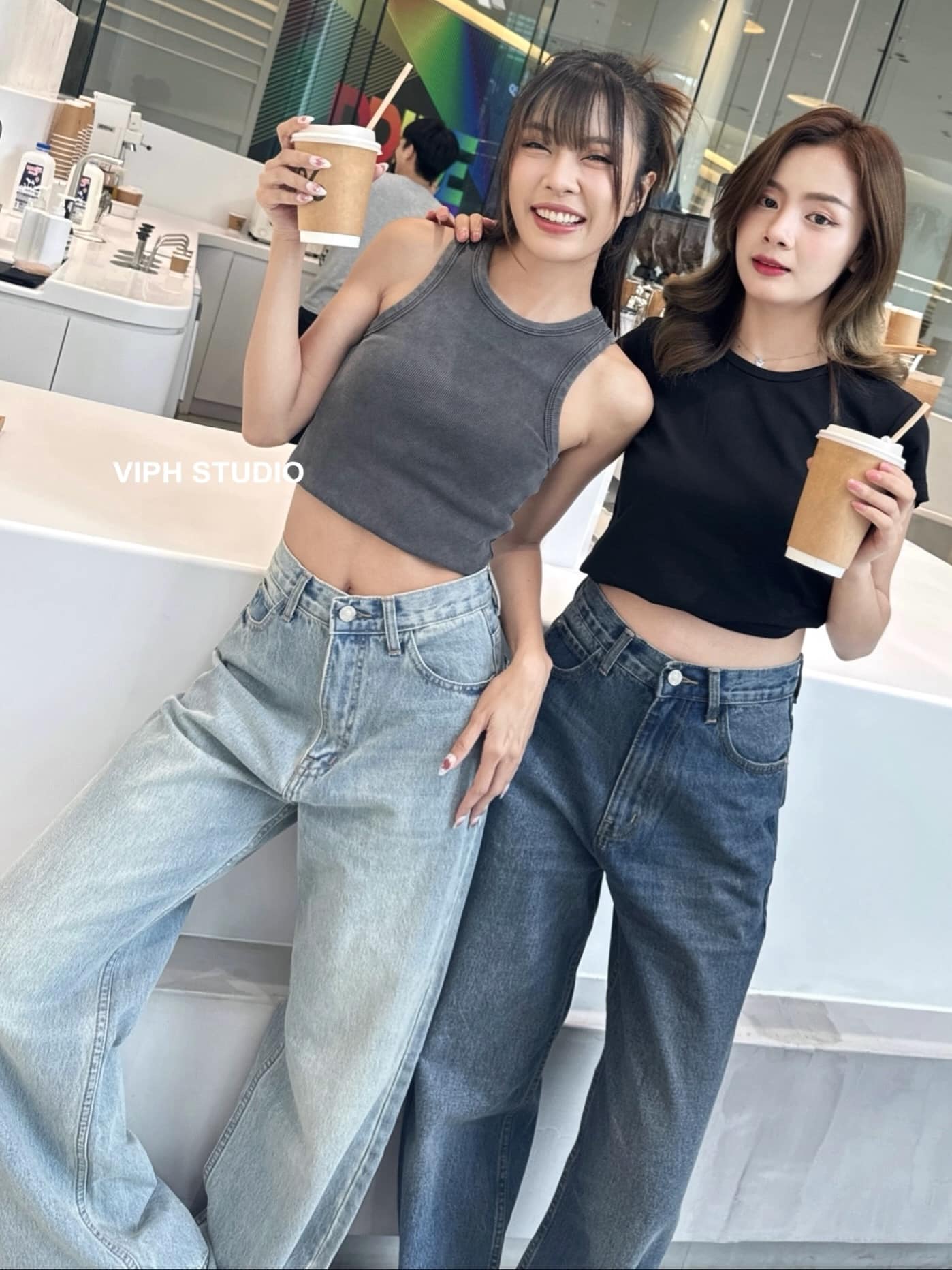 VIPH - ระหว่างรอvpรุ่นใหม่ ใครมี2สีแล้วบ้างค้าาา 🏻 | Facebook