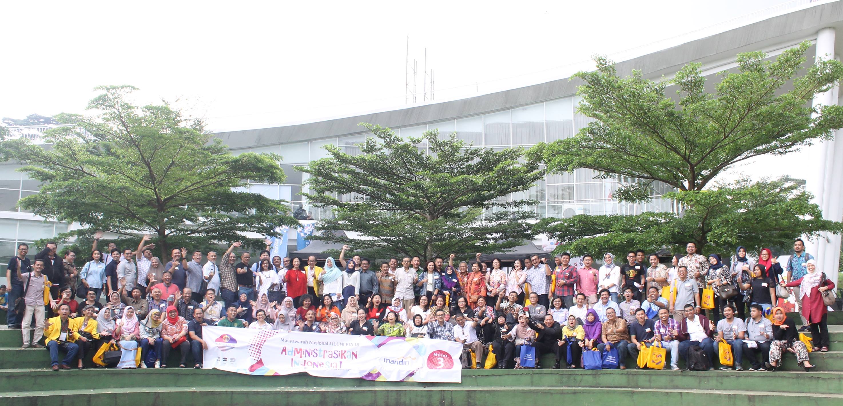 ILUNI FIA UI