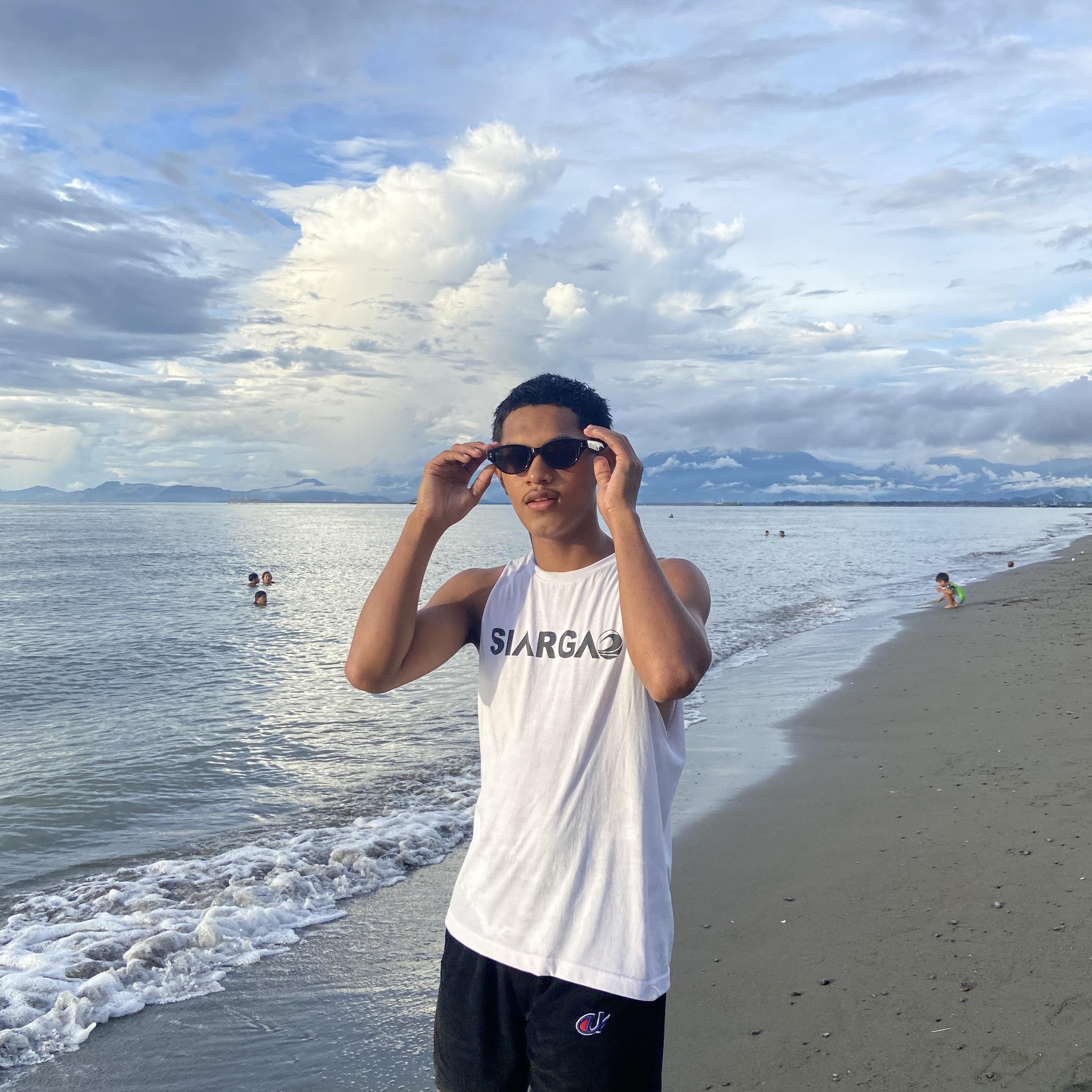 Kent Clouie Azarcon