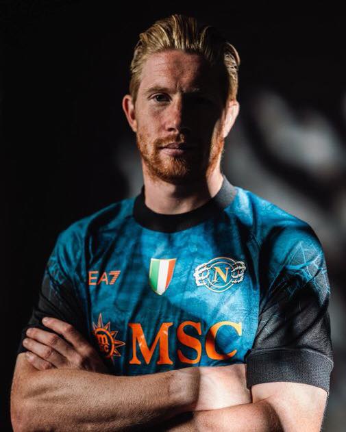 SPOOKY KDB UNLOCKED 🎃 Napoli have resurrected their Halloween kit