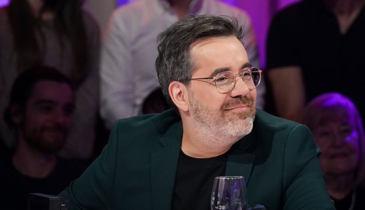 StarQuebec - Jean-Sébastien Girard fait un commentaire qui... | Facebook