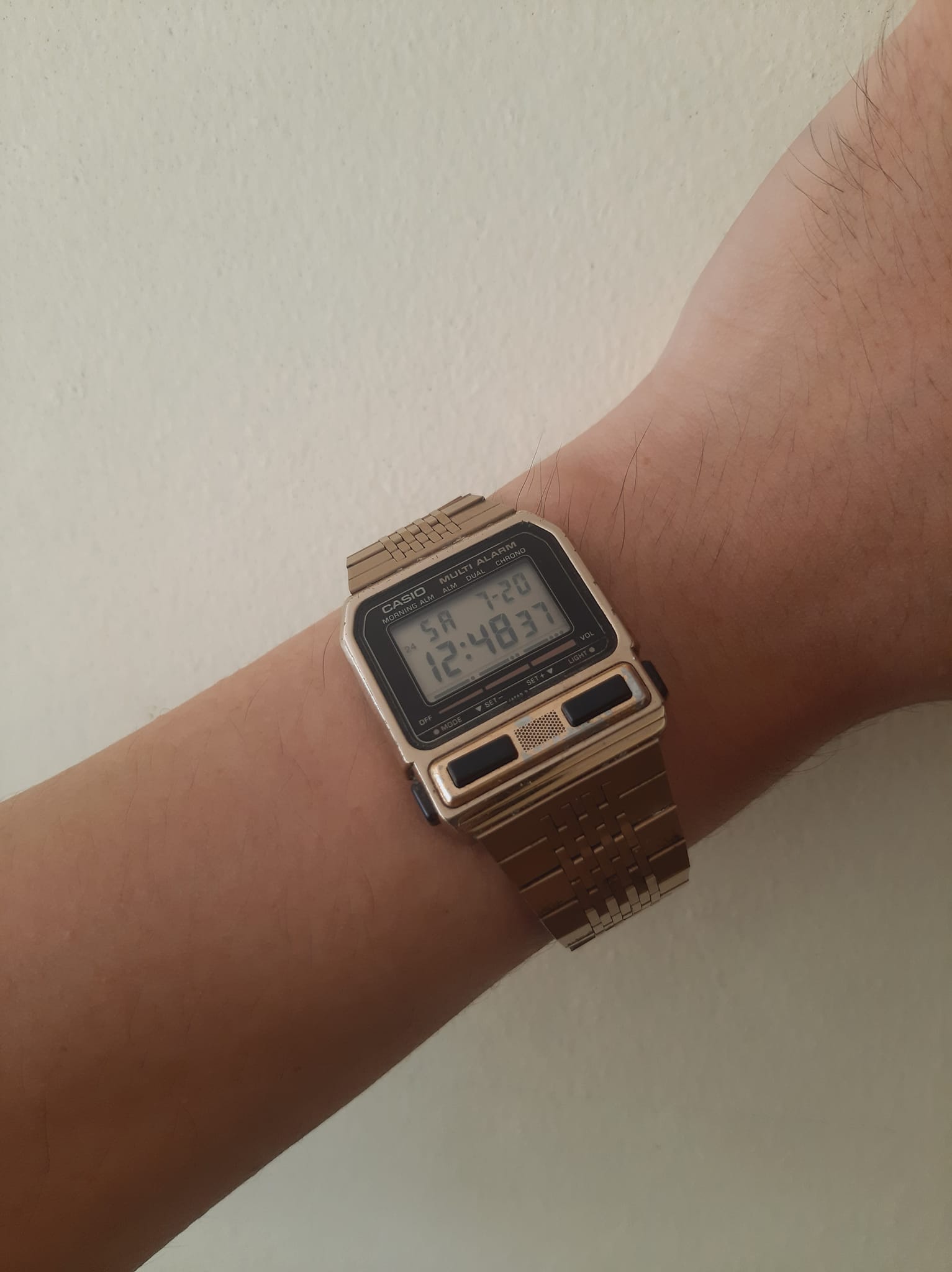 Casio BA-200G aka Multi Alarm, Gold Case 😁 Released in 1984
