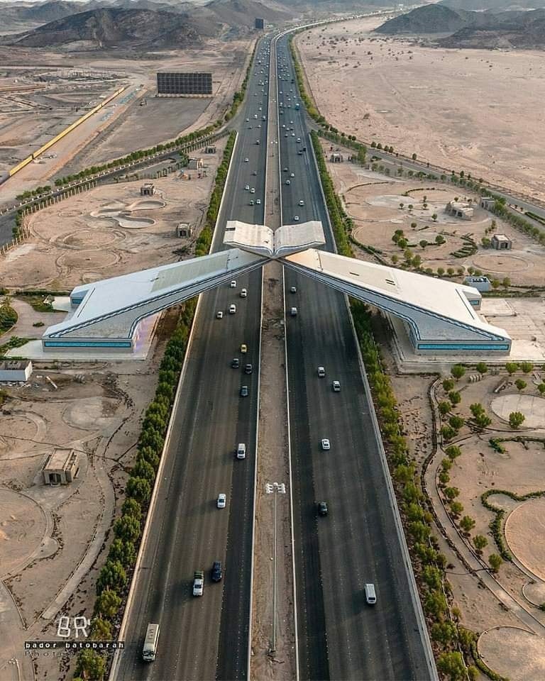 Mecca Gate The Gate of Mecca,... - Engineering Discoveries | Facebook