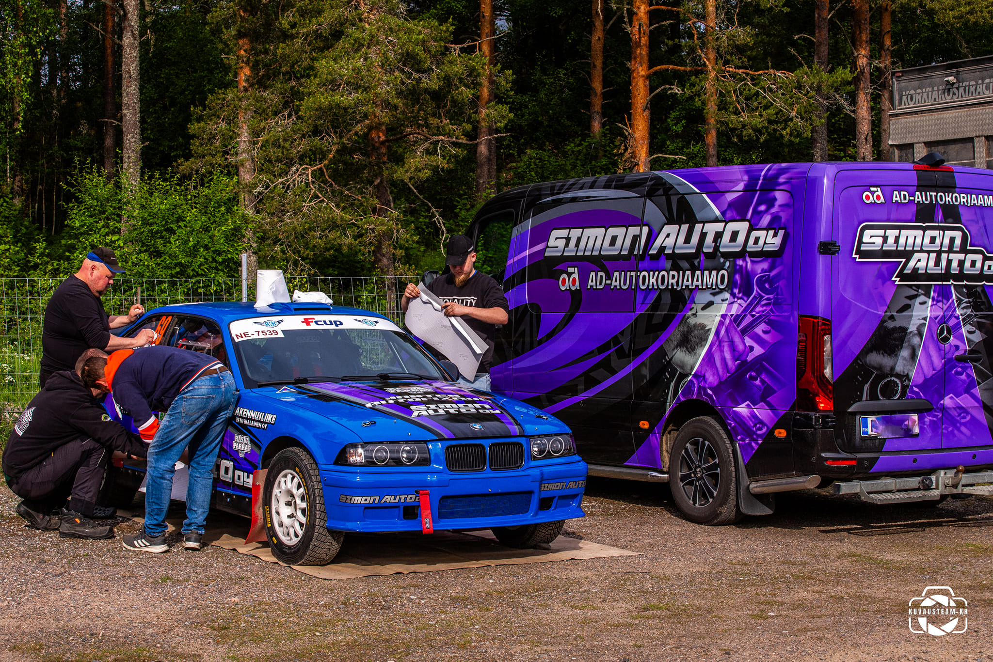 Simon Auto racing team