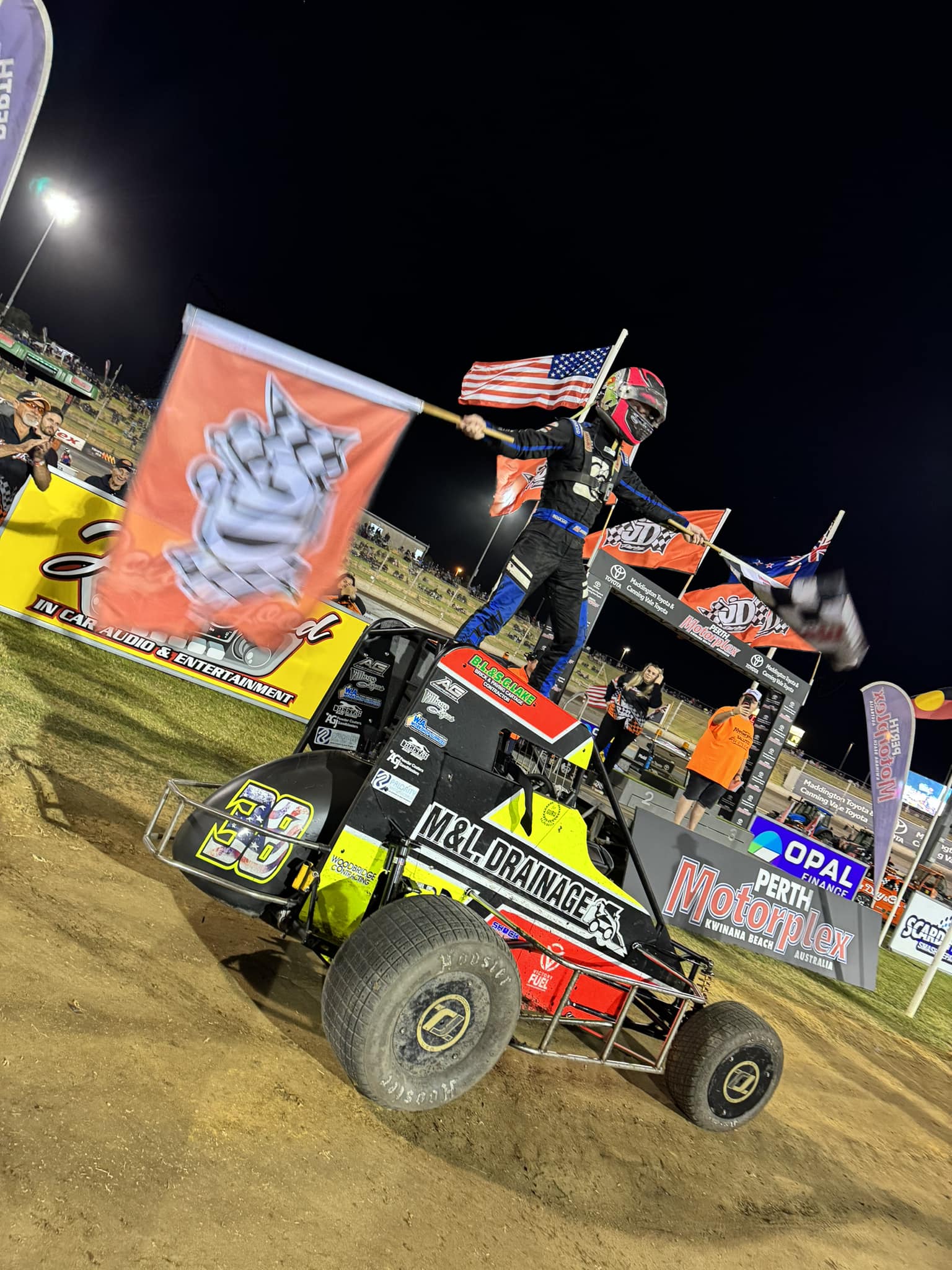 Logan WINS the John Day Speedcar... - Logan Seavey Racing