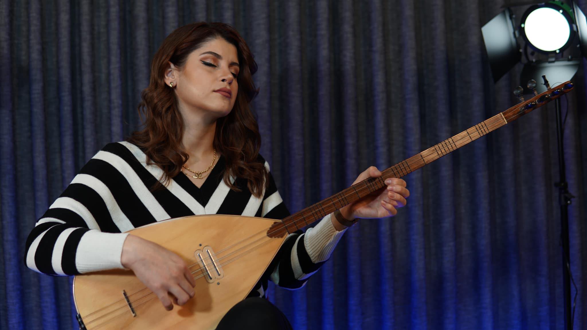 Esra Şahbaz Hayran Sayfasi