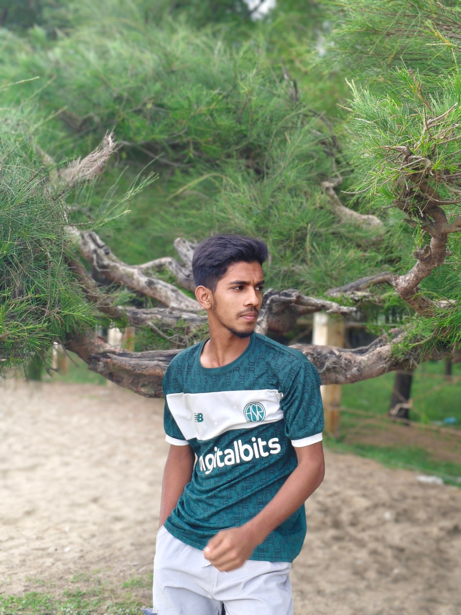 M R Jobayed