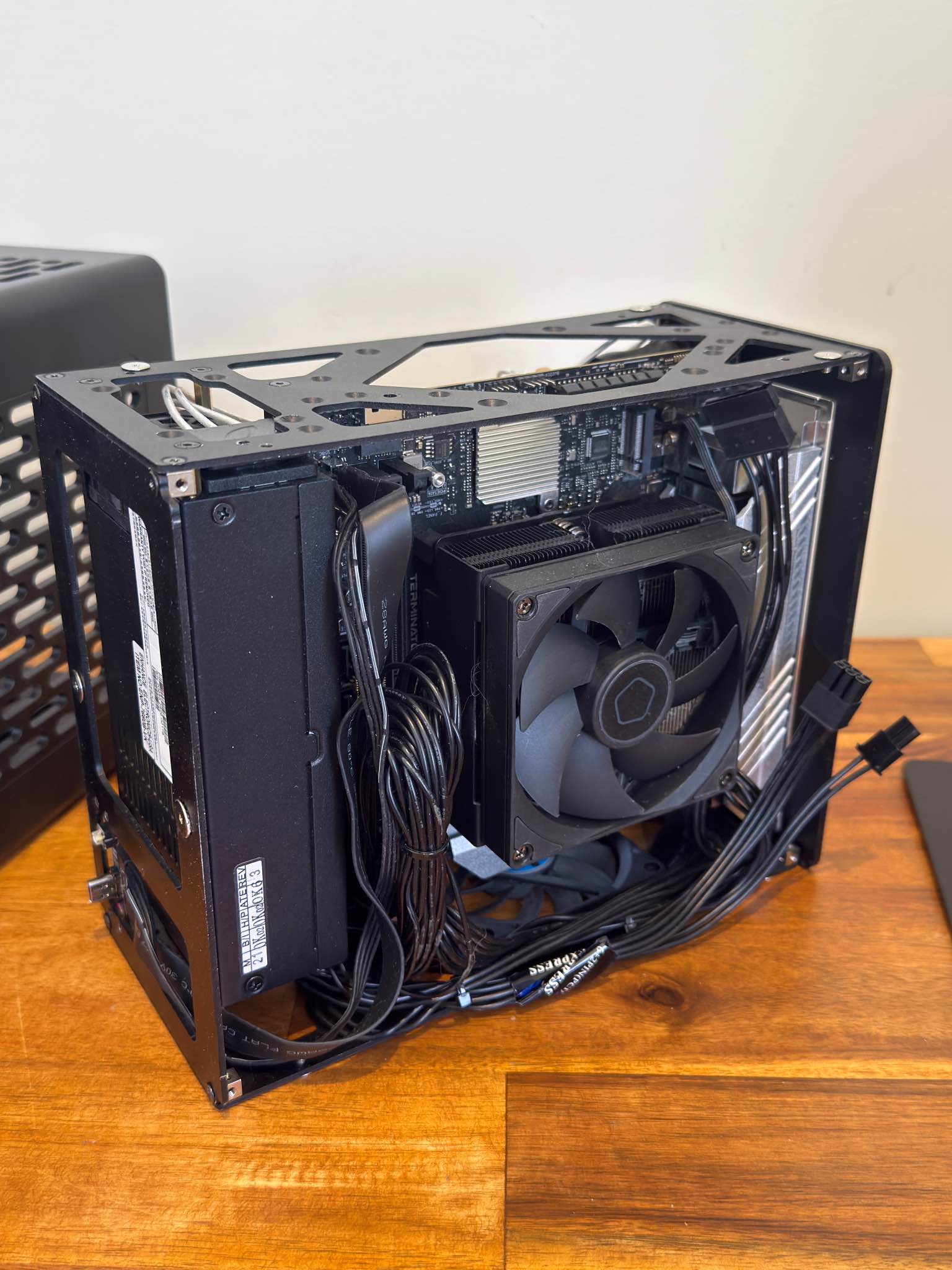 5.6L SFF Barebones Bundle - Computer Cases - Melbourne, Victoria ...