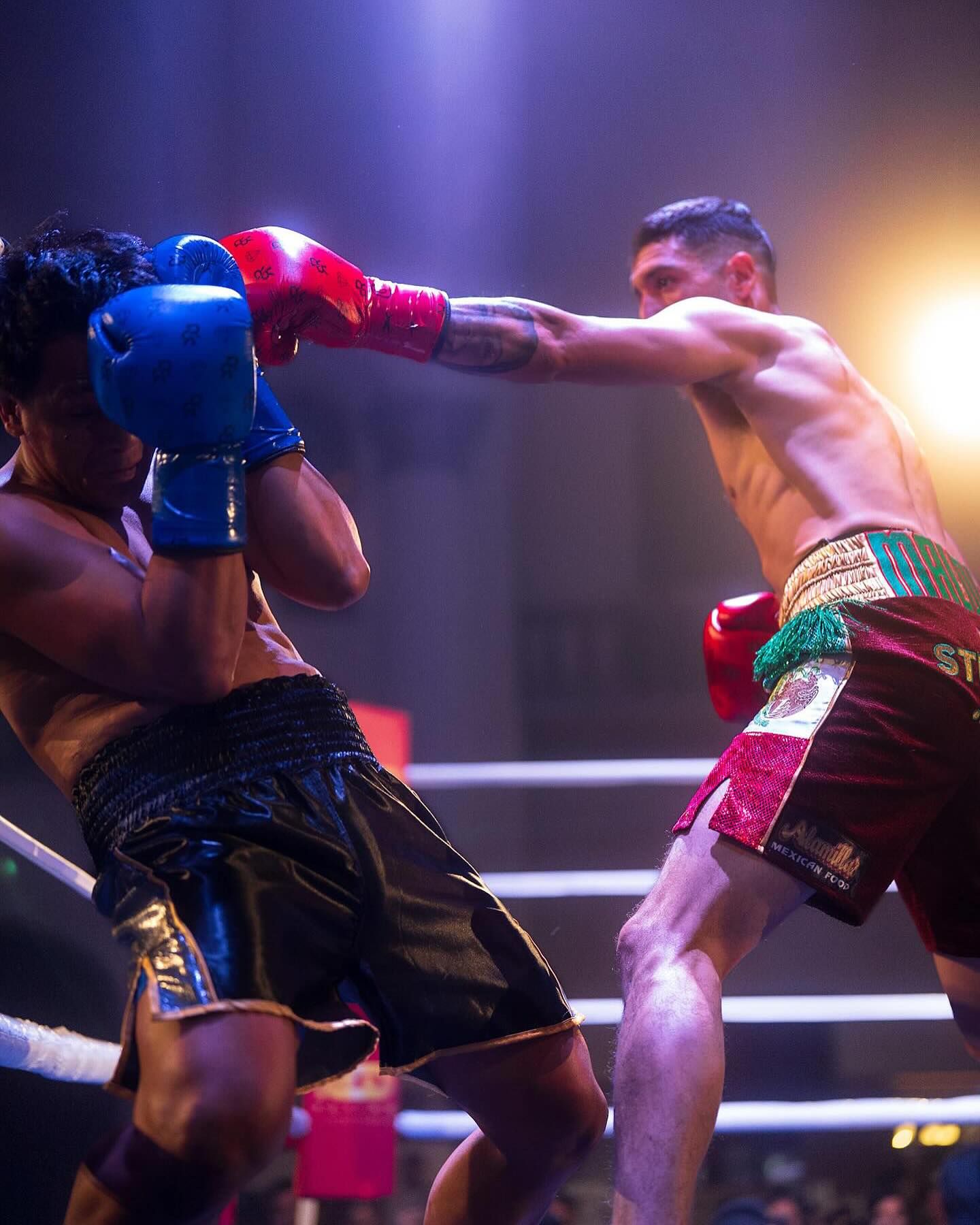 RED Boxing International - From Bout 1 Winner by UD Eduardo Diaz Bout 2 ...