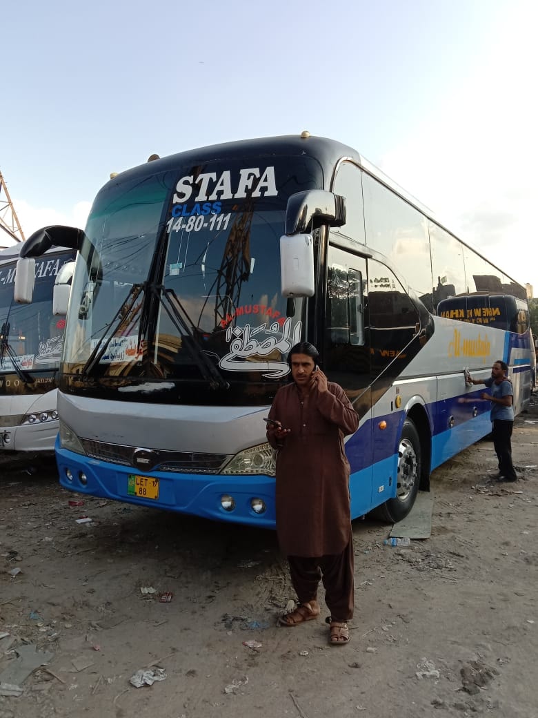 Al mustafa 2x1bus lahore - Al Mustafa Daewoo Bus