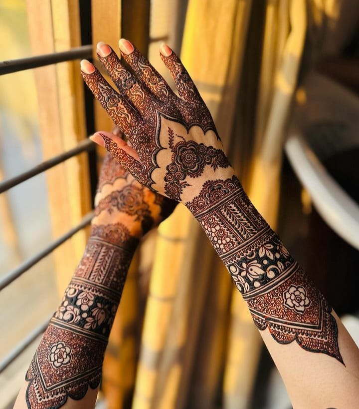 almas-cone-mehndi-by-shakeel-bmw