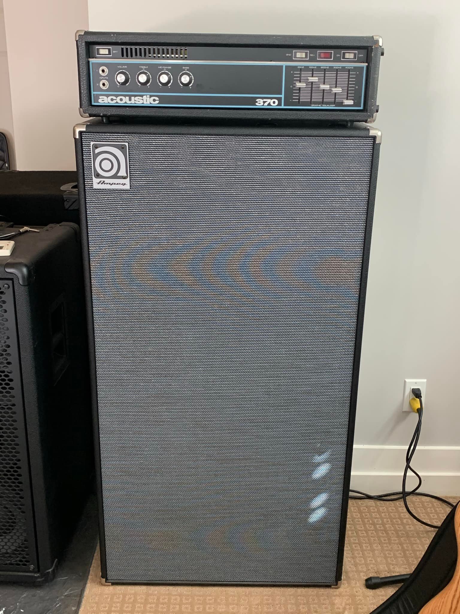 my Acoustic 220 cab 406 killer
