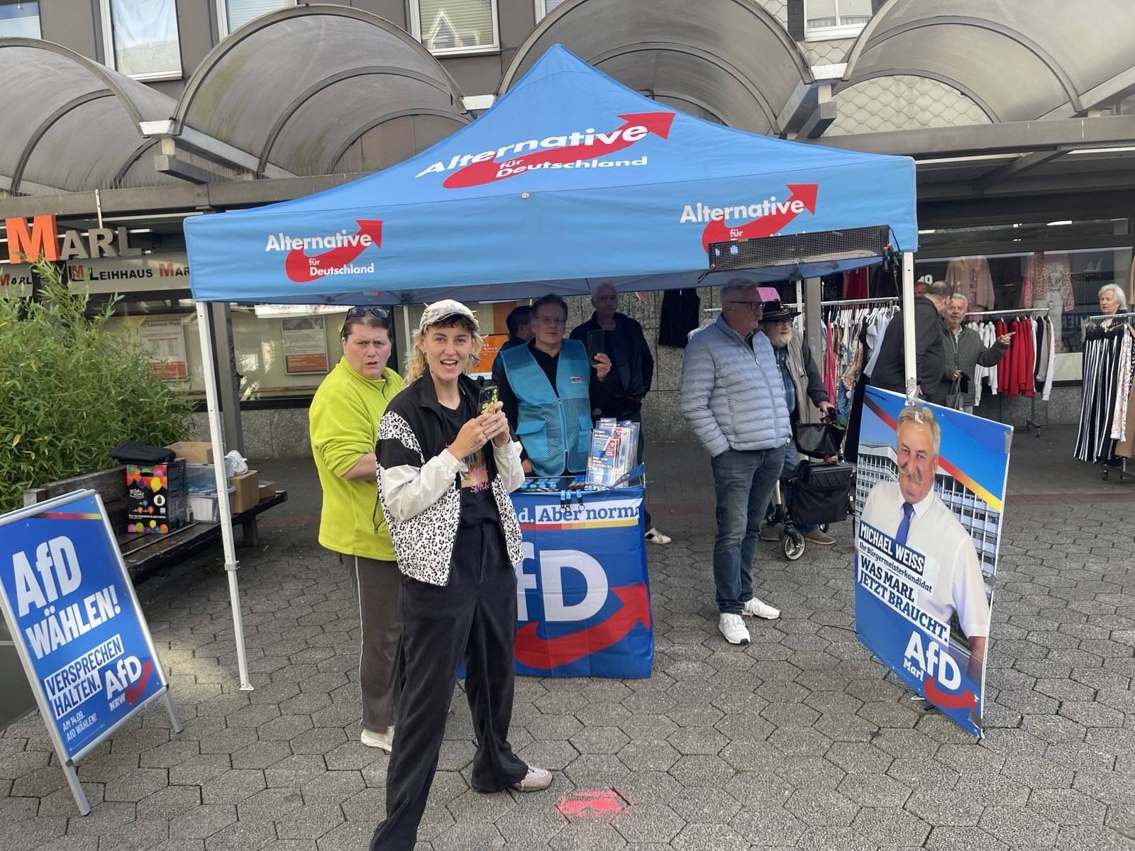 Es_REicht - Es_REicht added a new photo — at Marl Hüls.