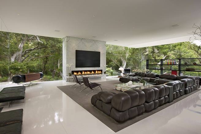BIMAD - The Stunning ‘Glass Pavilion’ by Architect Steve...