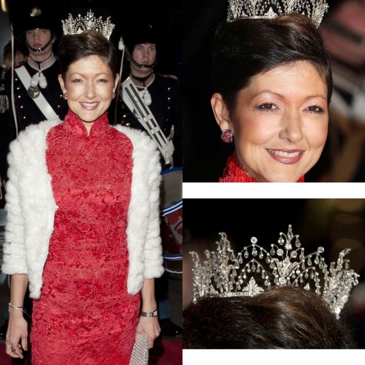 Alfy - This captivating image showcases Countess Alexandra, a figure of ...
