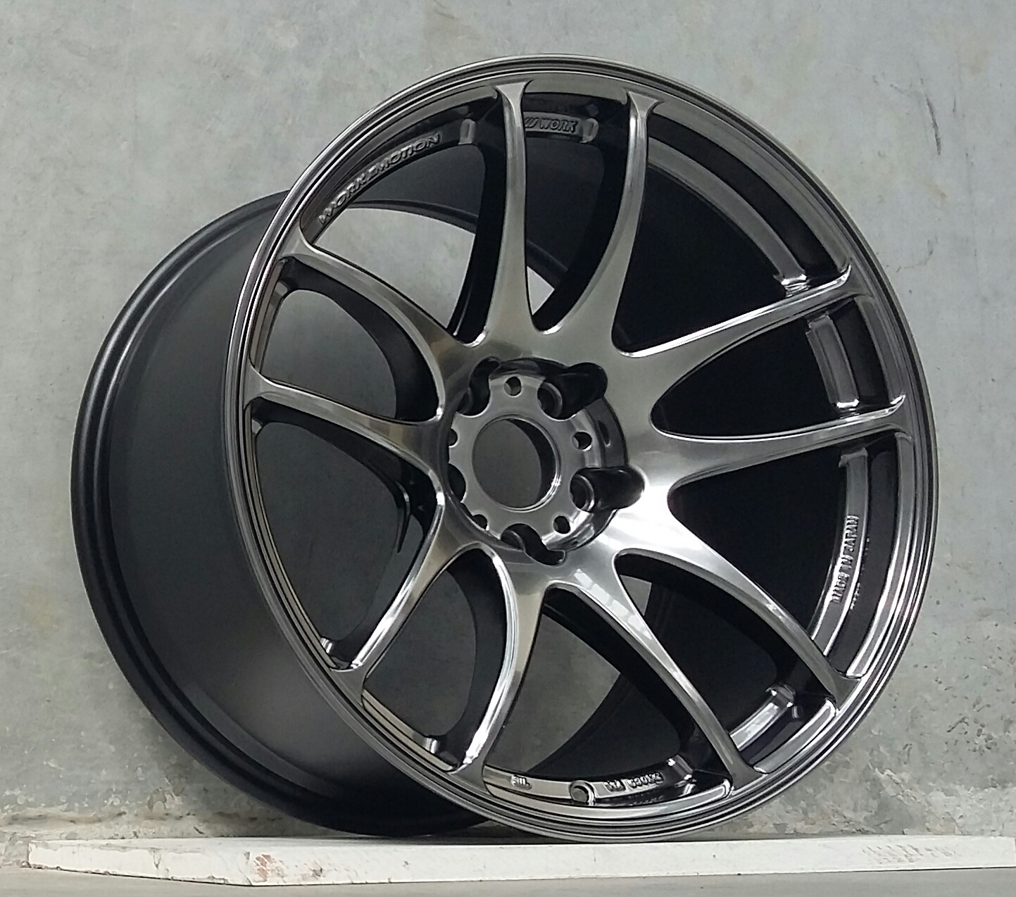 Work Emotion CR Kai 17x7 +42 5x114.3