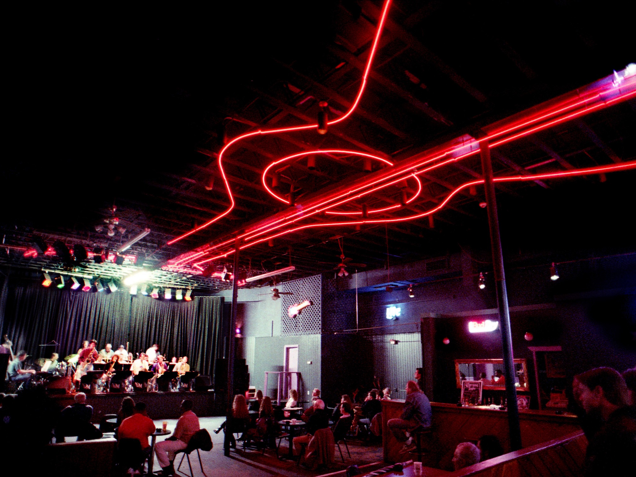 Nashville Then: A 1996 Highlight – Kristi Rose, left, and Fats