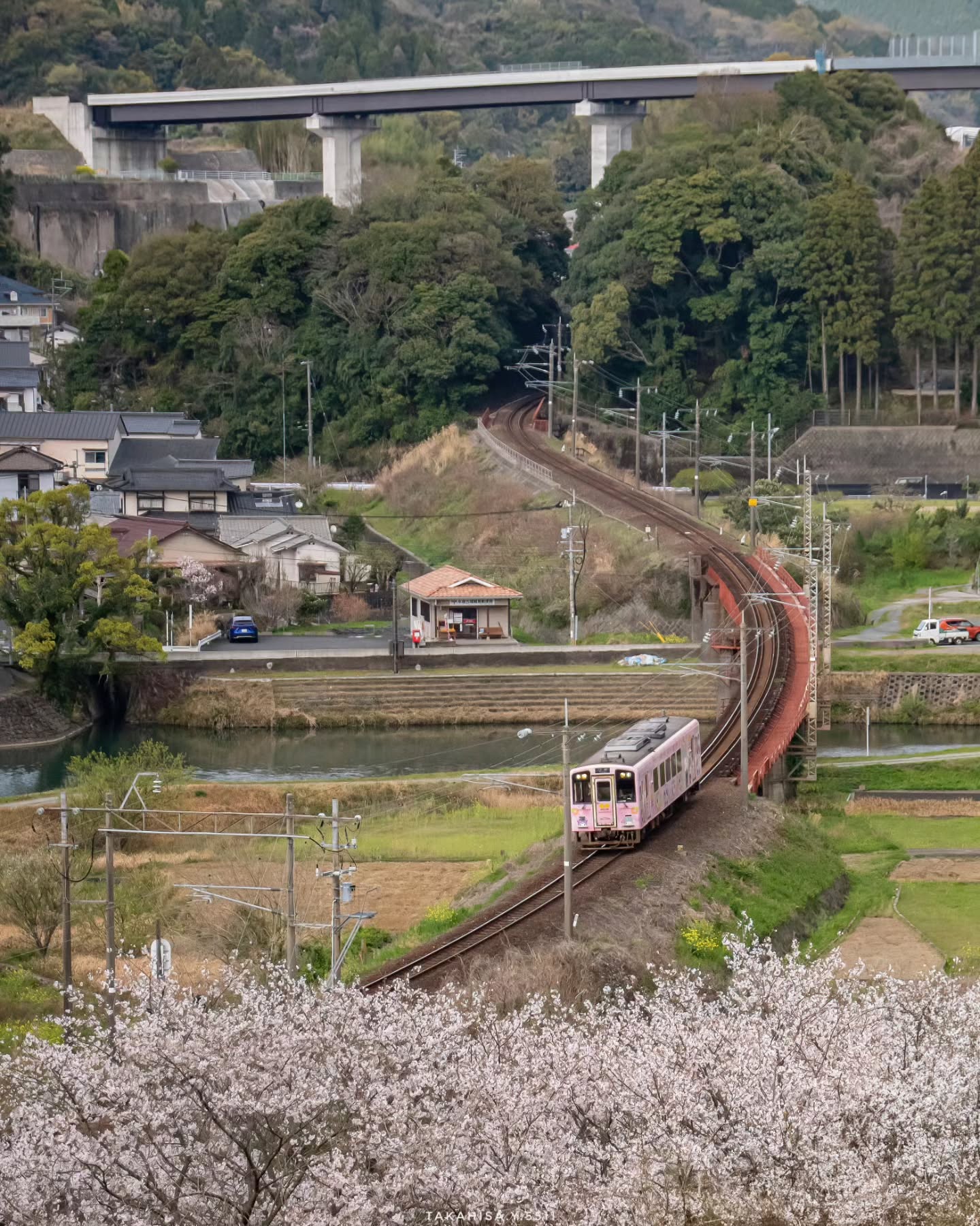 Explore - 📌 รถไฟฮิซัตสึออเรนจ์ ประเทศญี่ปุ่น รถไฟฮิซัตสึออเรนจ์ ...