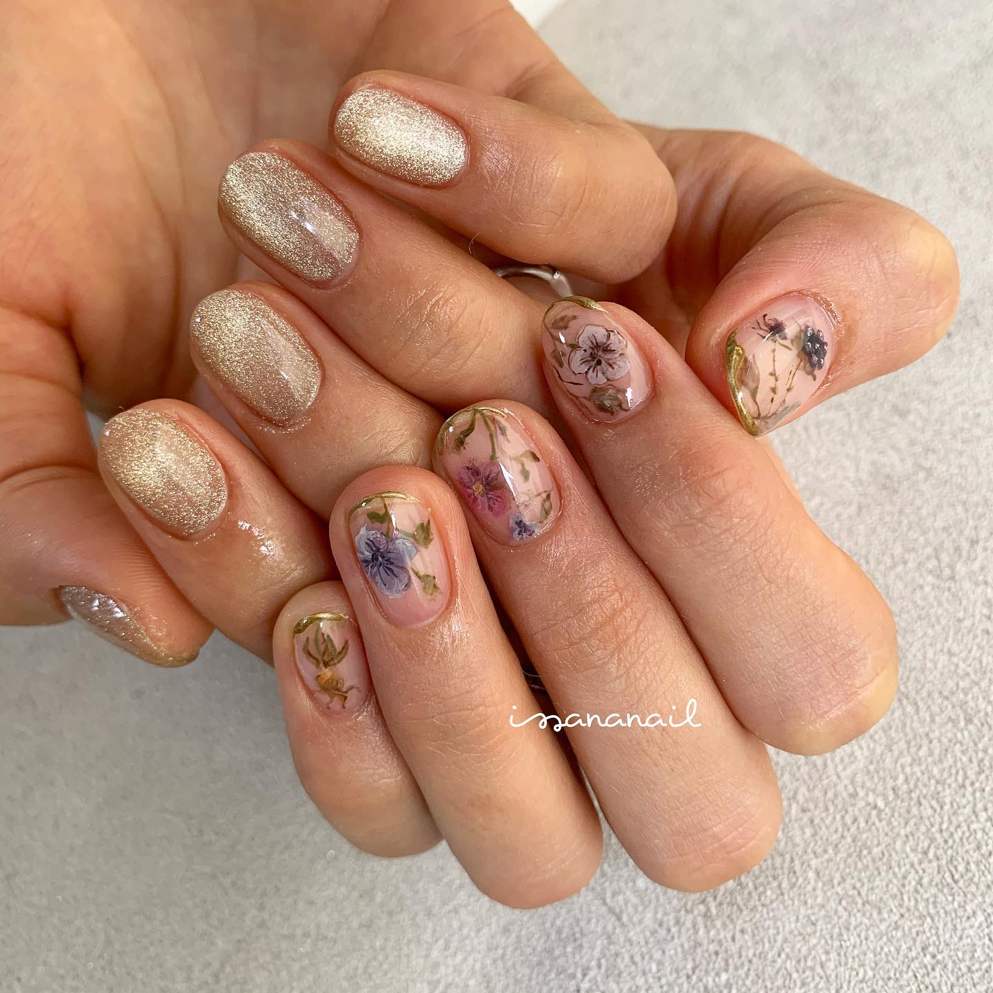 Aki ネイル ネイルデザイン 手書きネイル クリアネイル アシンメトリーネイル マグネットネイル お花ネイル Facebook