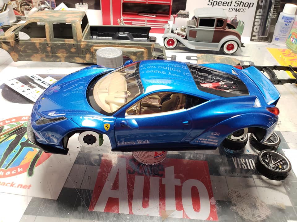 Fujimi 1/24 scale Ferrari 458 Italia model with Hobby Design transkit