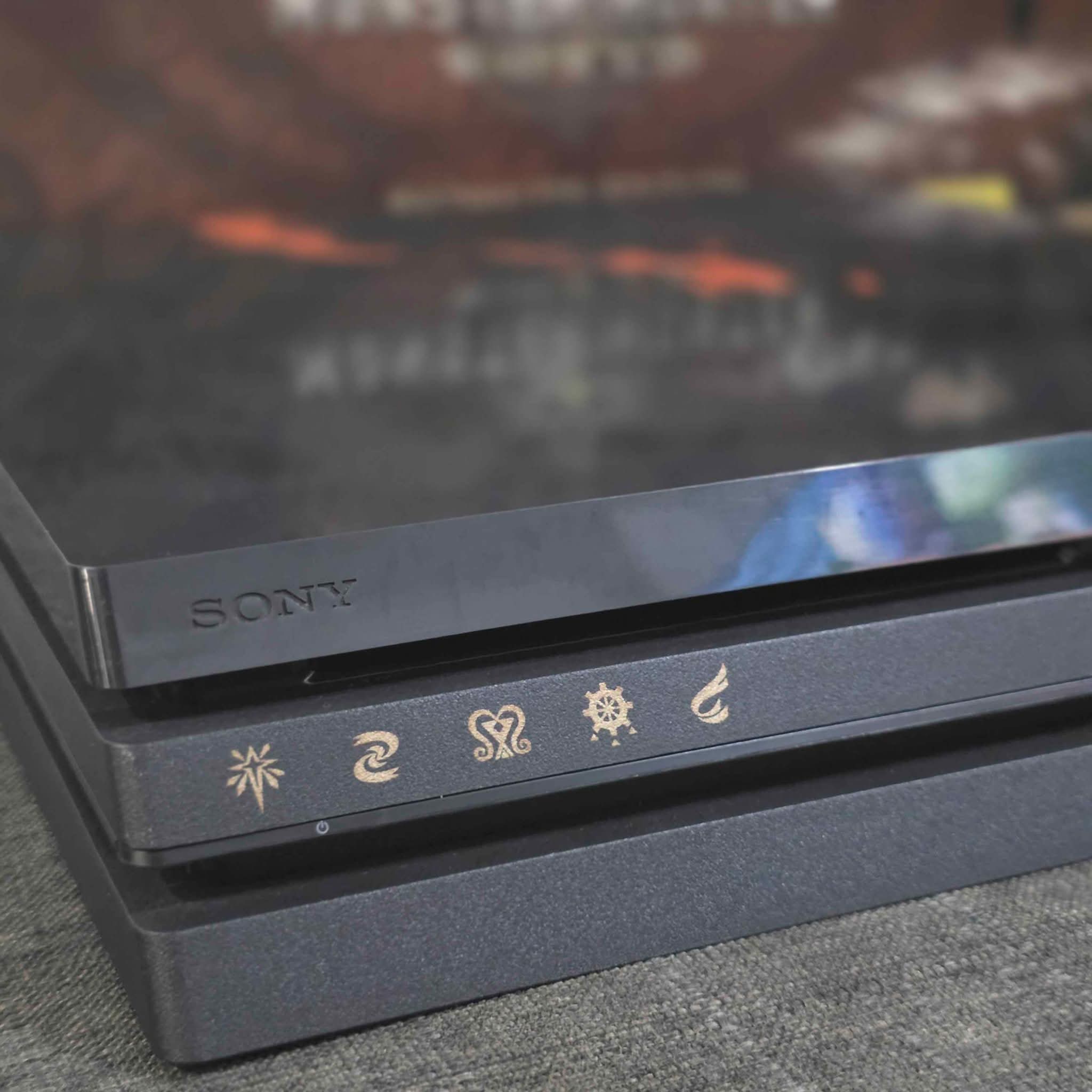 PS4 Pro Monster Hunter - Rathalos Limited Edition - Video Game Consoles ...