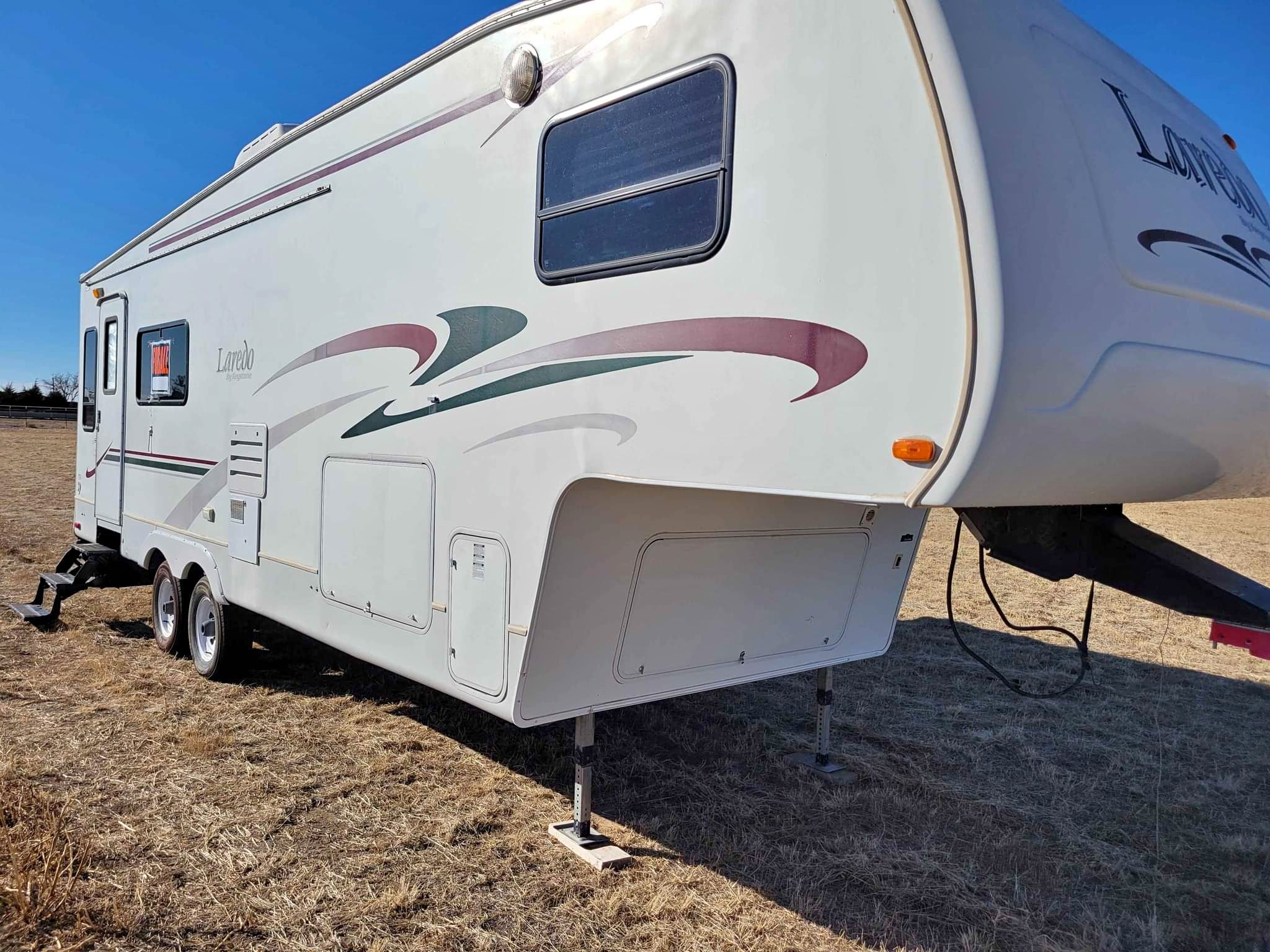 Fifth wheel Keystone camper rv trailer - RVs & Campers - Lamar ...