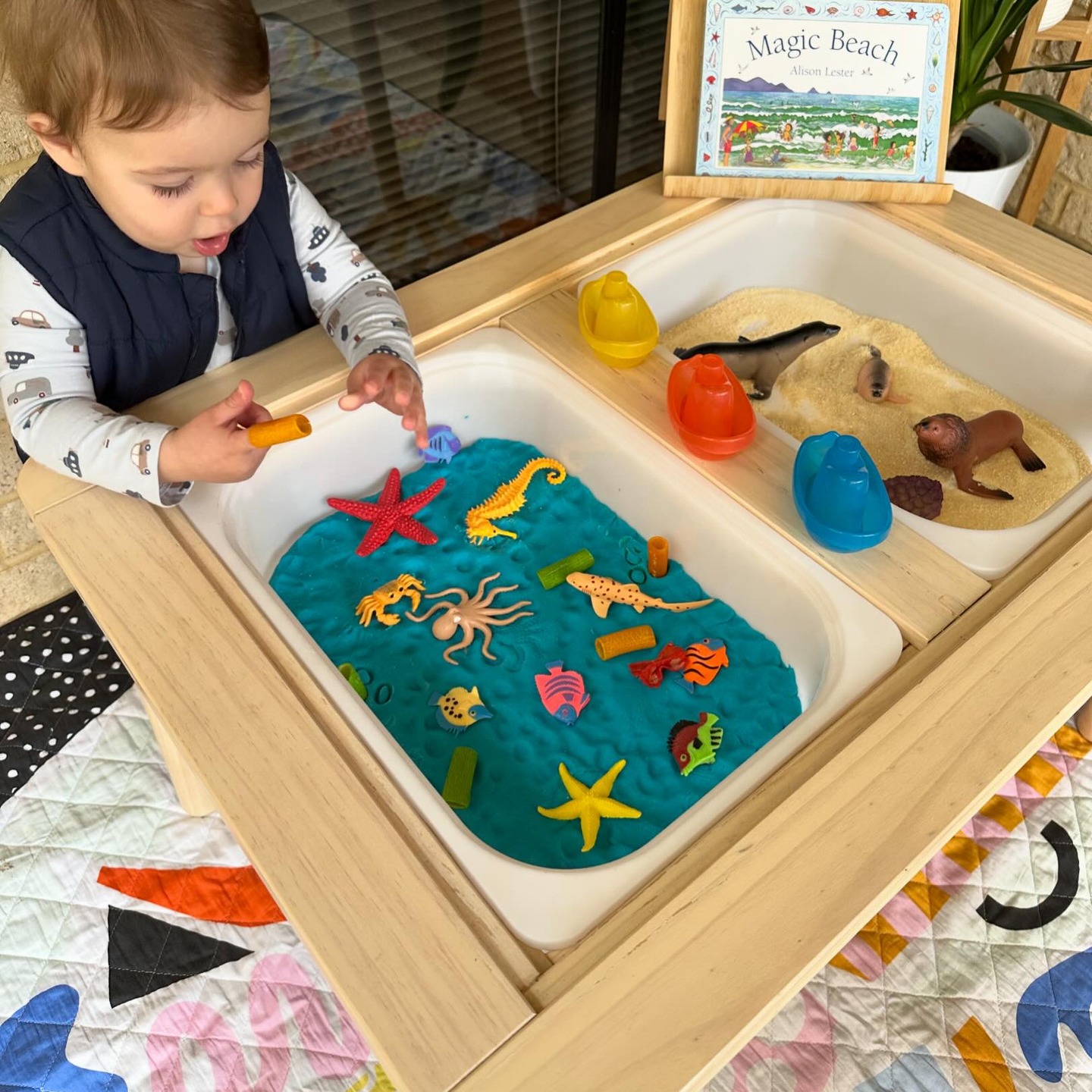 Wonderdarlings - MAGIC BEACH ⛱️ A simple invitation to play using ...