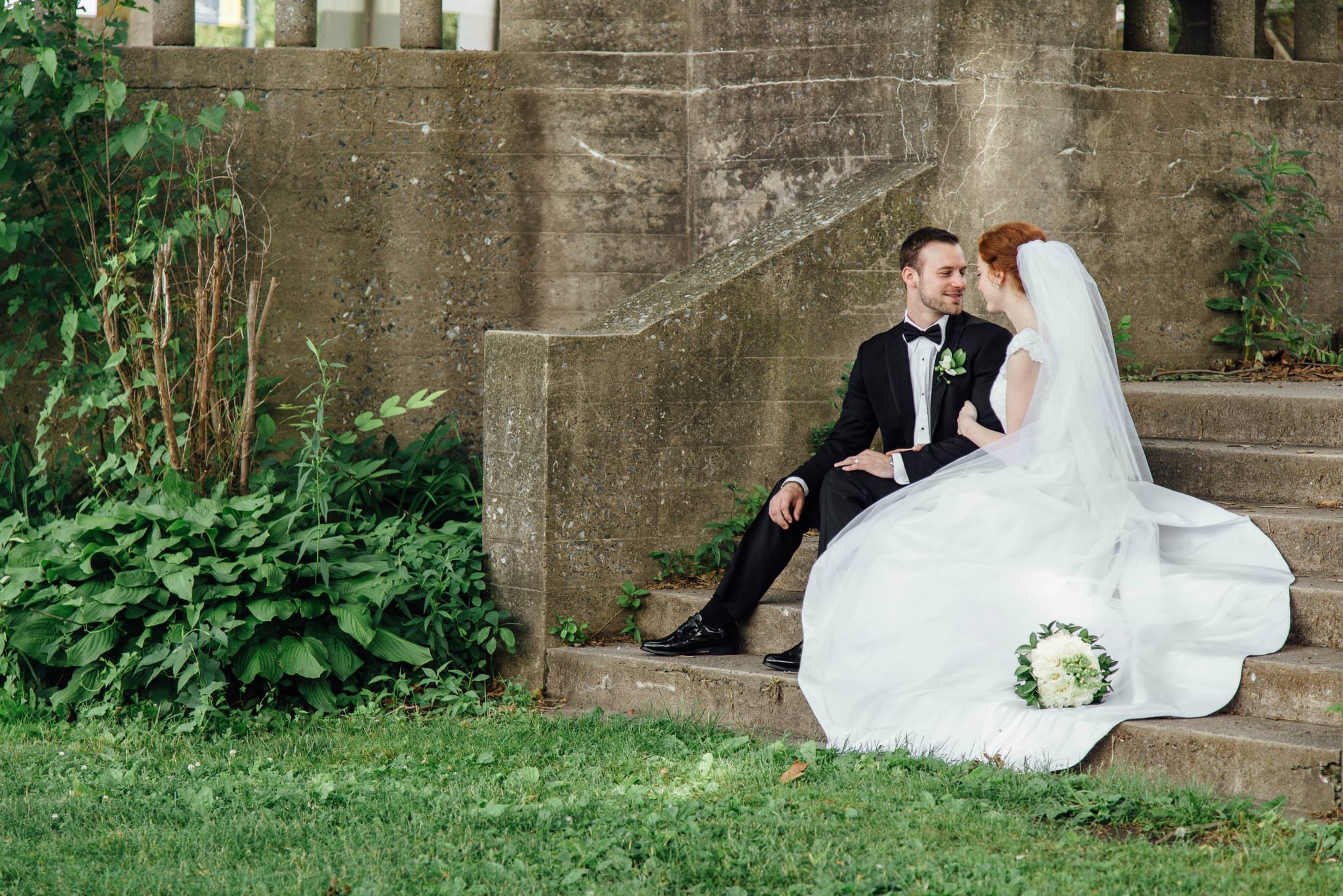 Kaitlyn Toland Wedding Kaitlyn And Eric's Modern And Ethereal Wedding