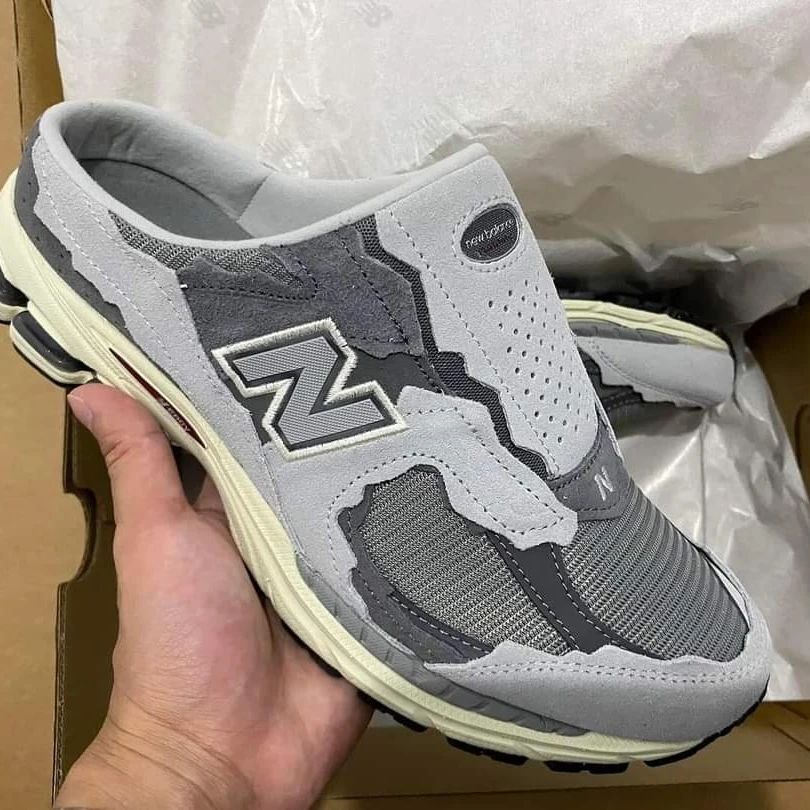 New Balance M1500 OGN Navy/Grey restocked online now. Shoplink