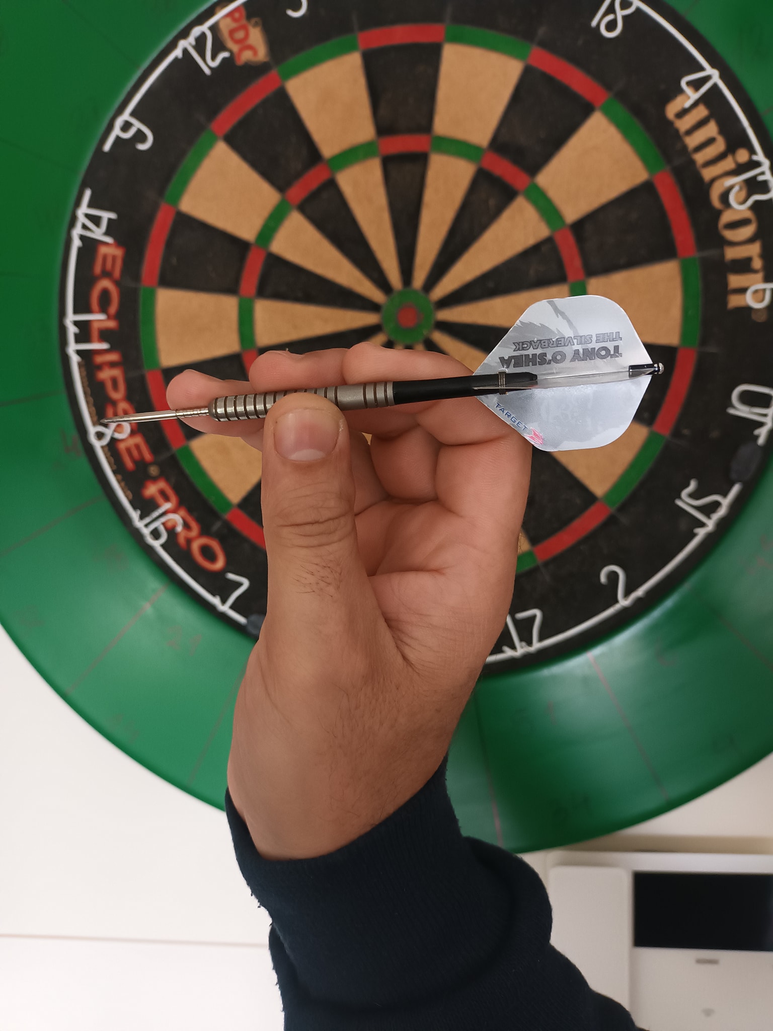 WINMAU Darts 85% Pro Series Simon Whitlock - Fléchettes Professionnelles Avec Flights Et Shafts