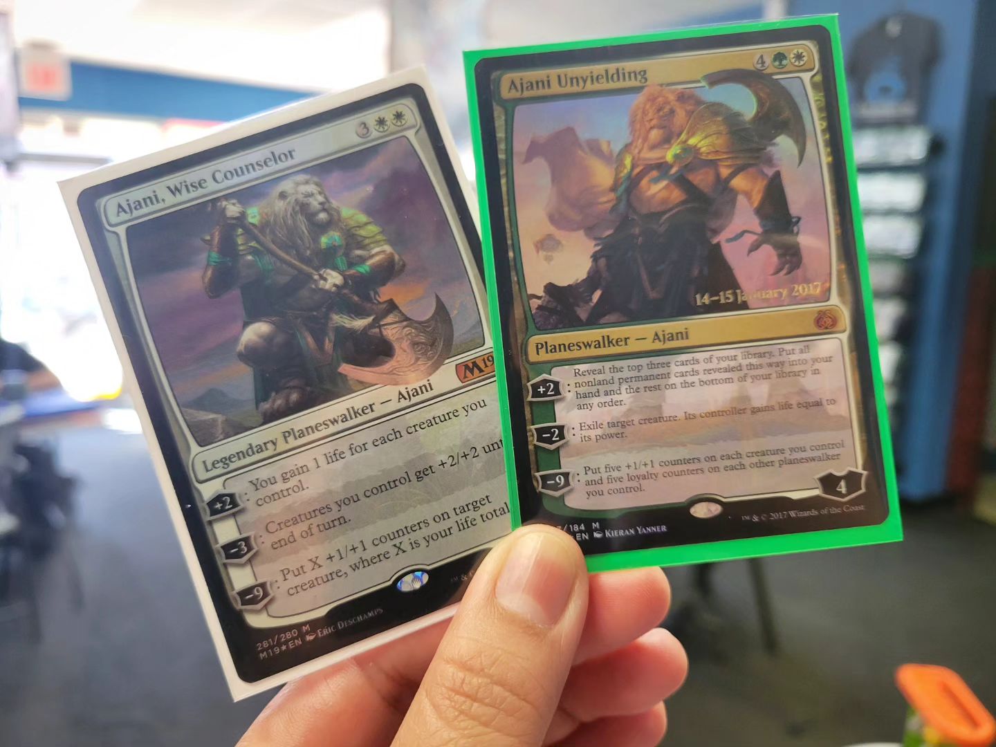 Side Scrollers - ⭐️CARD CASE SPOTLIGHT: #magicthegathering...