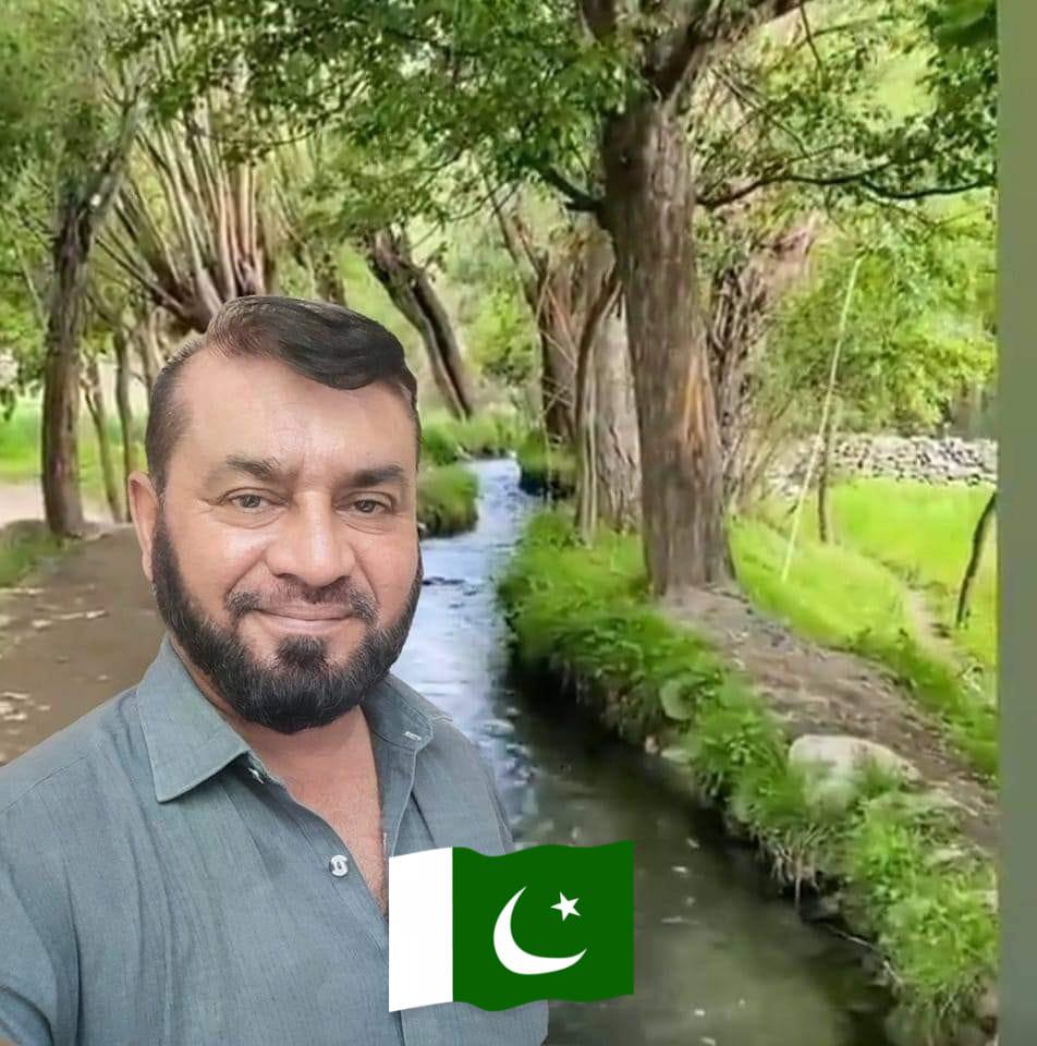 إِيَّاكَ نَعْبُدُ وَإِيَّاكَ نَسْتَعِينُ ۔ ۔ ۔ ۔ اللہ تبارک و تعالی اور ...