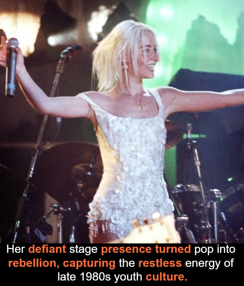 Classic - Wendy James became the face of Transvision Vamp, a band that ...