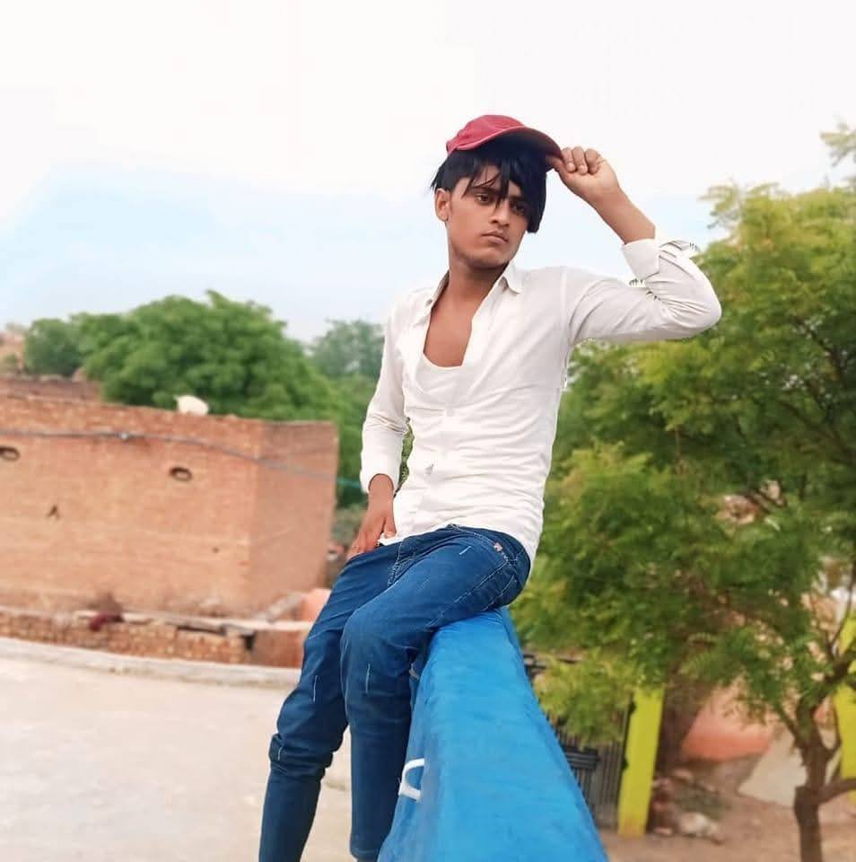 Mustfa Khan Intyaj