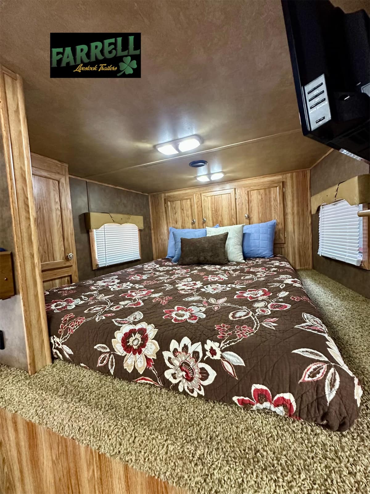 Farrell Livestock Trailers... - Farrell Livestock Trailers