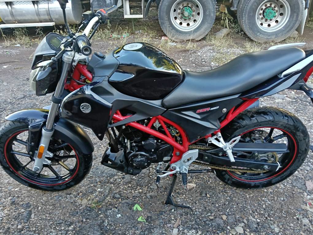 Venta de Moto GSR 180 Genesis (SOLO VENTA) - Motorcycles & Scooters ...