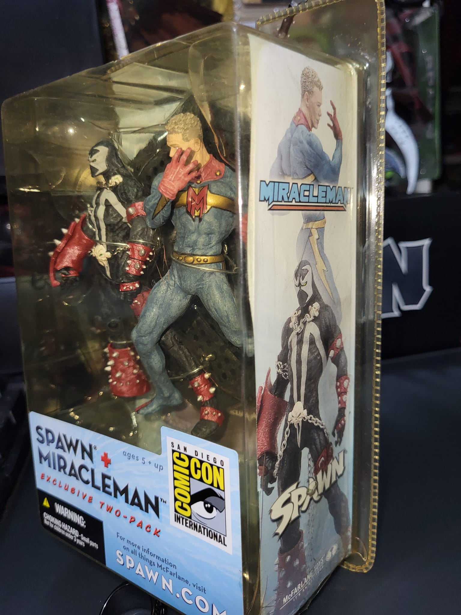 Comic Con - Collectors Club Spawn + Miracleman Packaging is in bad